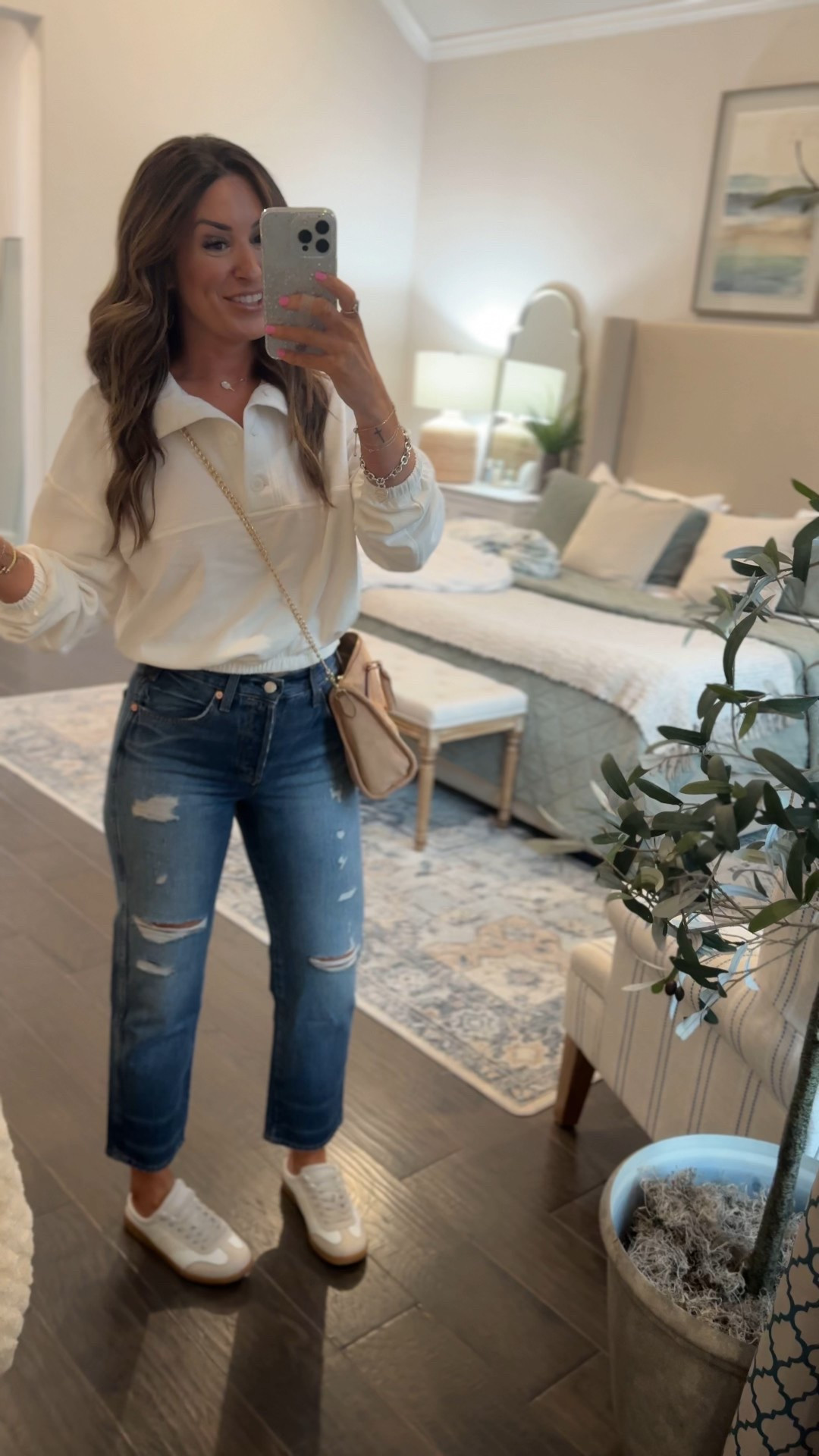 In 5”6 for reference, 0/2, XS/S. 

I’m wearing a 0 regular in the jeans, a small in the top, and for the sneakers I would recommend going with your normal sneaker size! 

#LTKgrwm #LTKmomlife #LTKootd