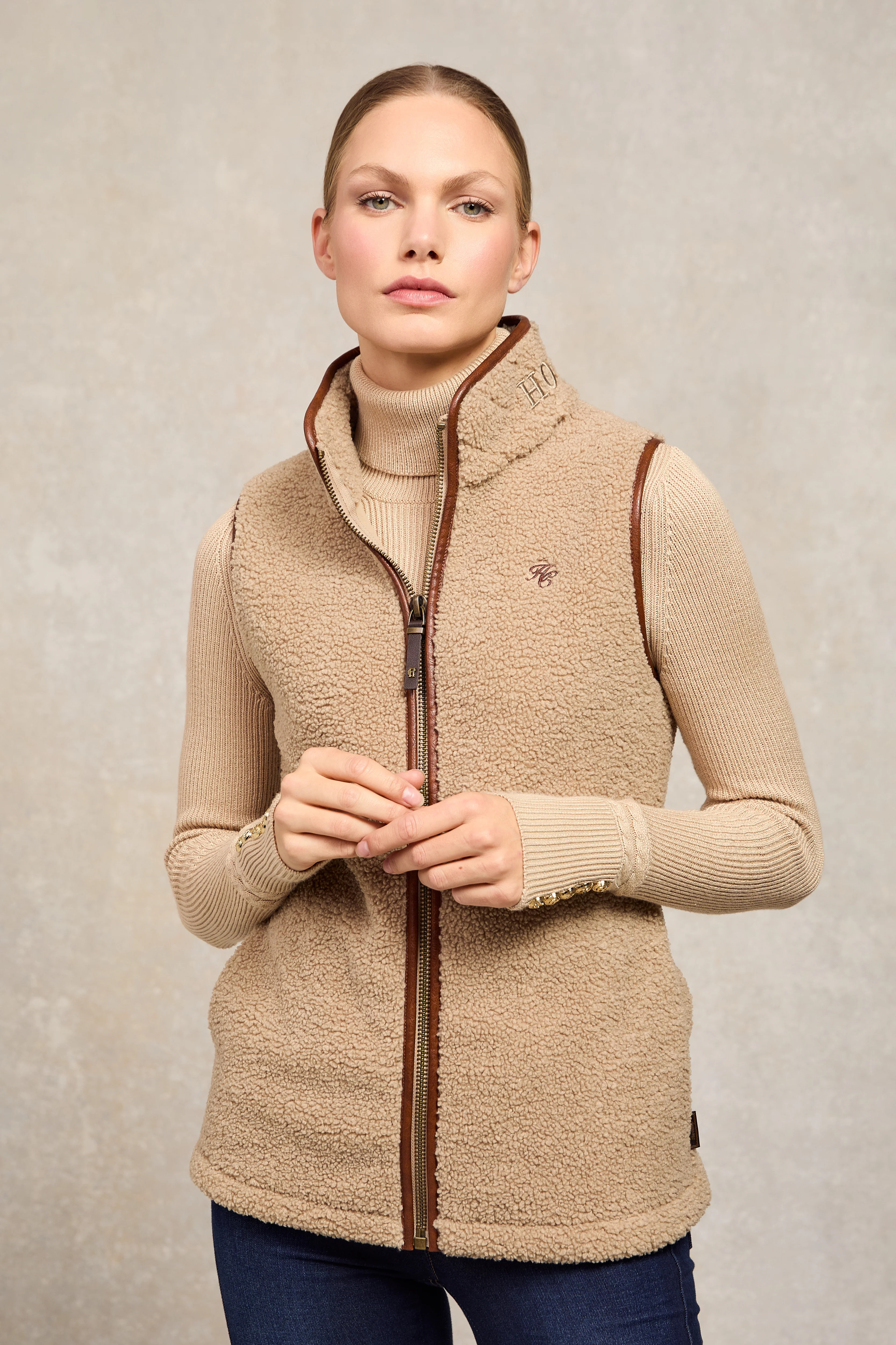 Country Fleece Gilet (Natural Borg) | Holland Cooper