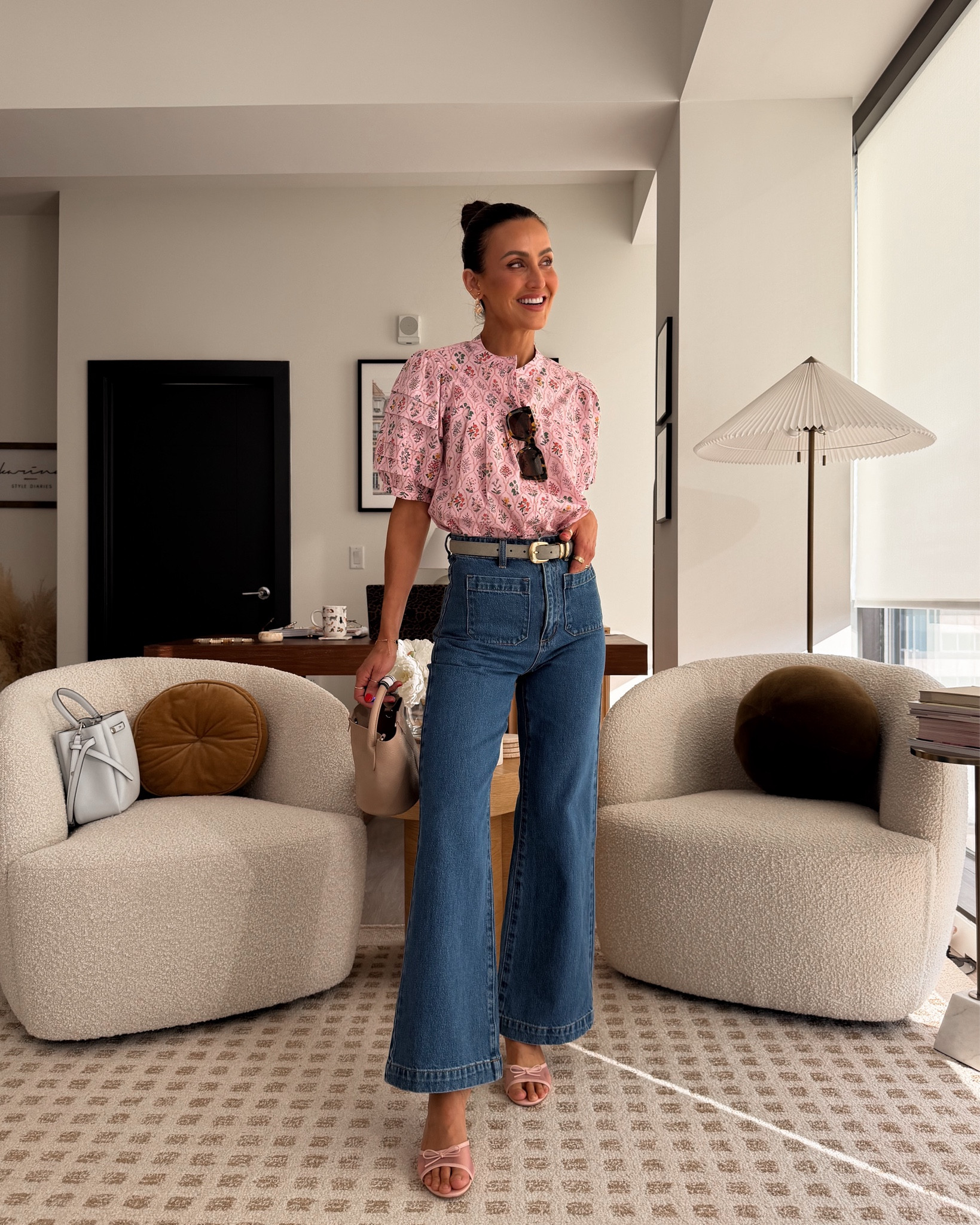 A better overview of their vital Jean style! This is the jean that Rolla’s is known for. Comfort denim will keep its shape, and doesn't require as much 'wearing in.'
Authentic, vintage look and feel - size 25 I’m Just shy of 5’5” 
Top xs @Avara 

#LTKgrwm #LTKValentine #LTKootd