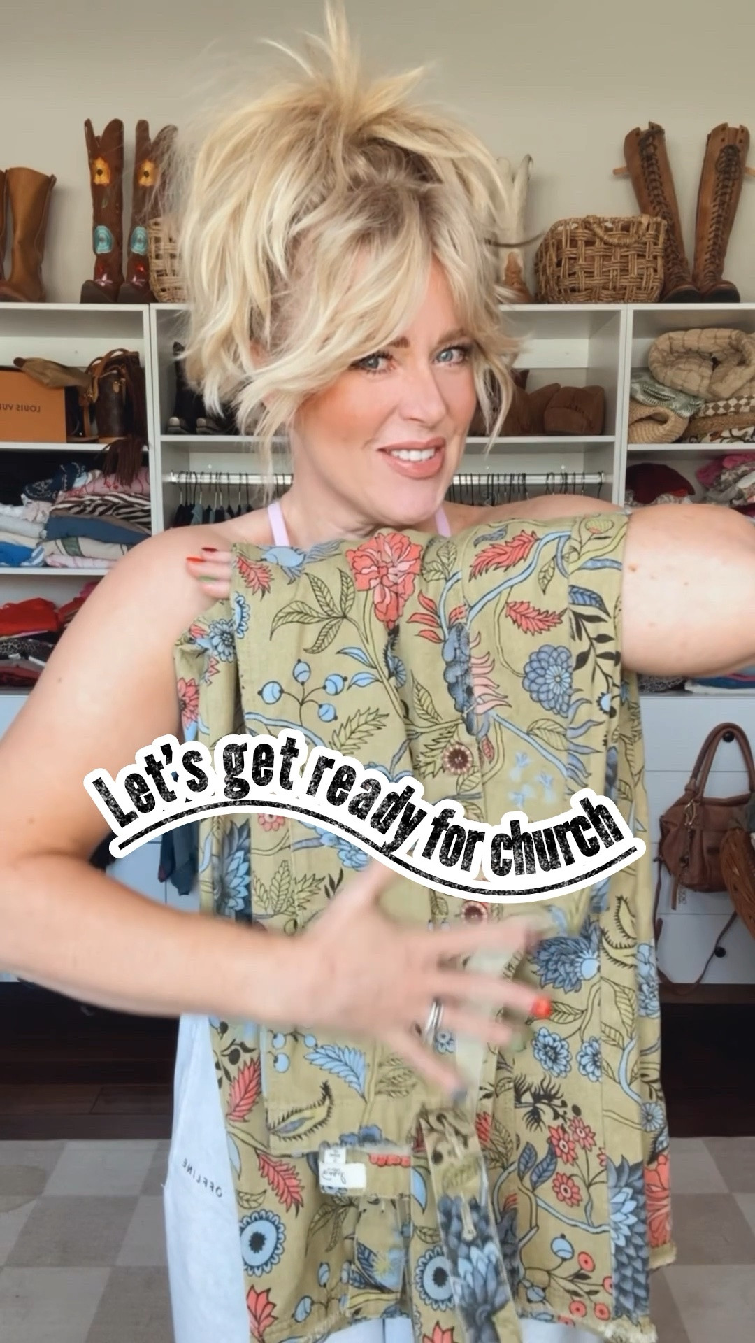 These overalls from @Three Bird Nest are so adorable! They come in a lot of prints and colors. Also most of them are on sale too! I would size down because these do run big. 
My mock neck tee is a size medium and from @Target 

✨Save with code MANDIE on the horse bit necklace

My watchband is @sparklbands

#LTKootd #LTKgrwm #LTKOver40