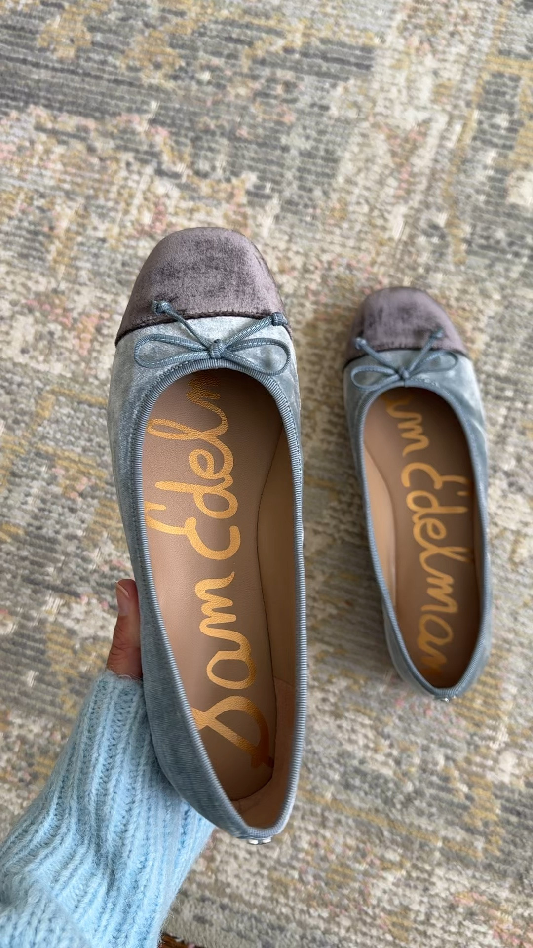 How cute are these?! I didn’t have any flats like this and thought they were perfect for fall. Comfortable and fit tts