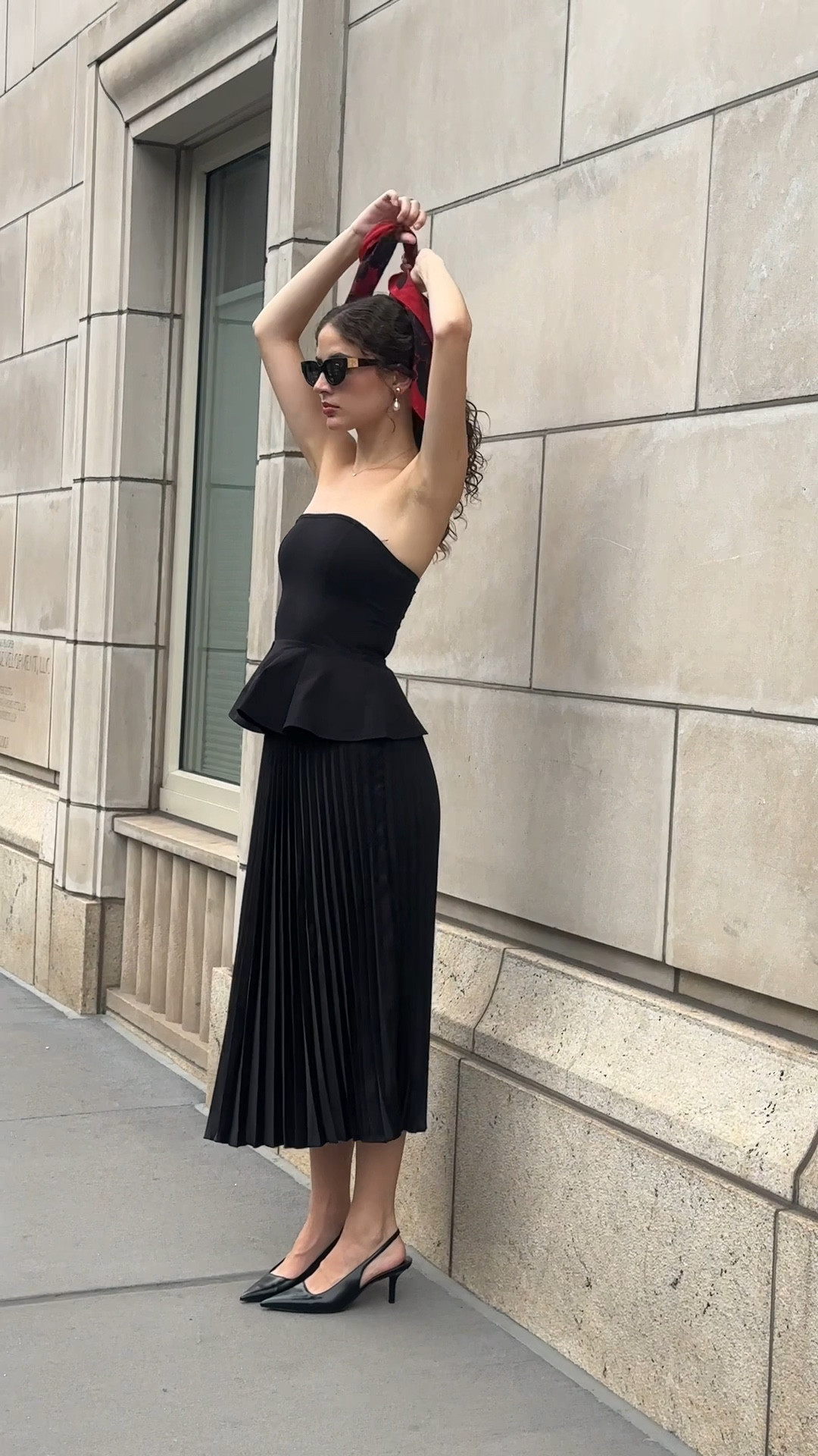 my accessories aren’t the exact same but i found some similar for you guys!! 

#LTKStyleTip #LTKFindsUnder50 #LTKSeasonal