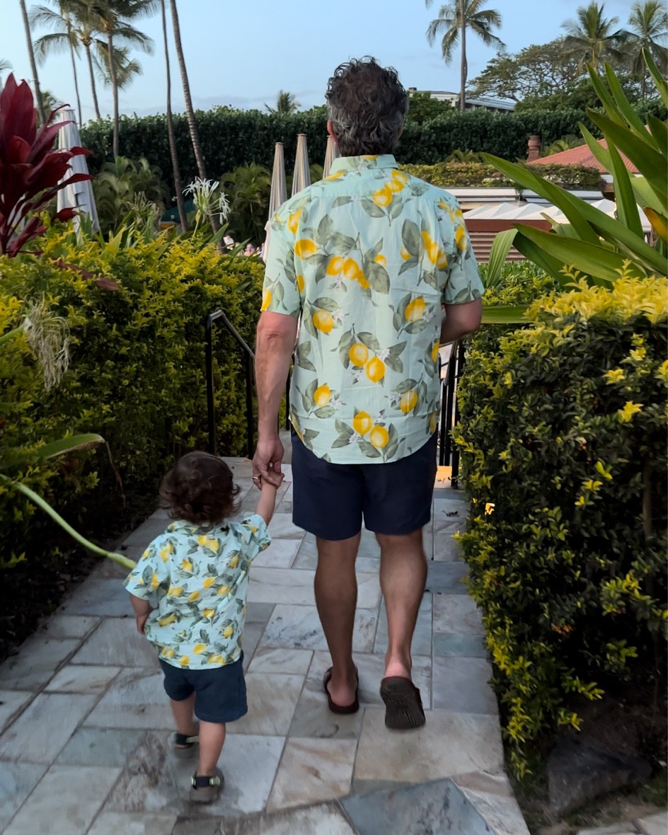 Matching lemon 🍋 shirts for baby/toddler and dad! 