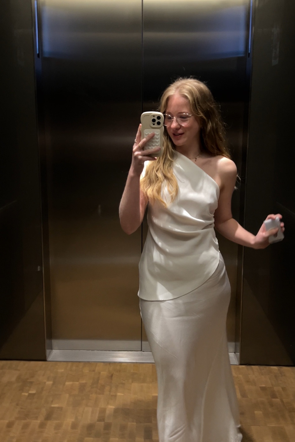 Love an all white fit for the office 

#LTKaustralia #LTKspring #LTKworkwear