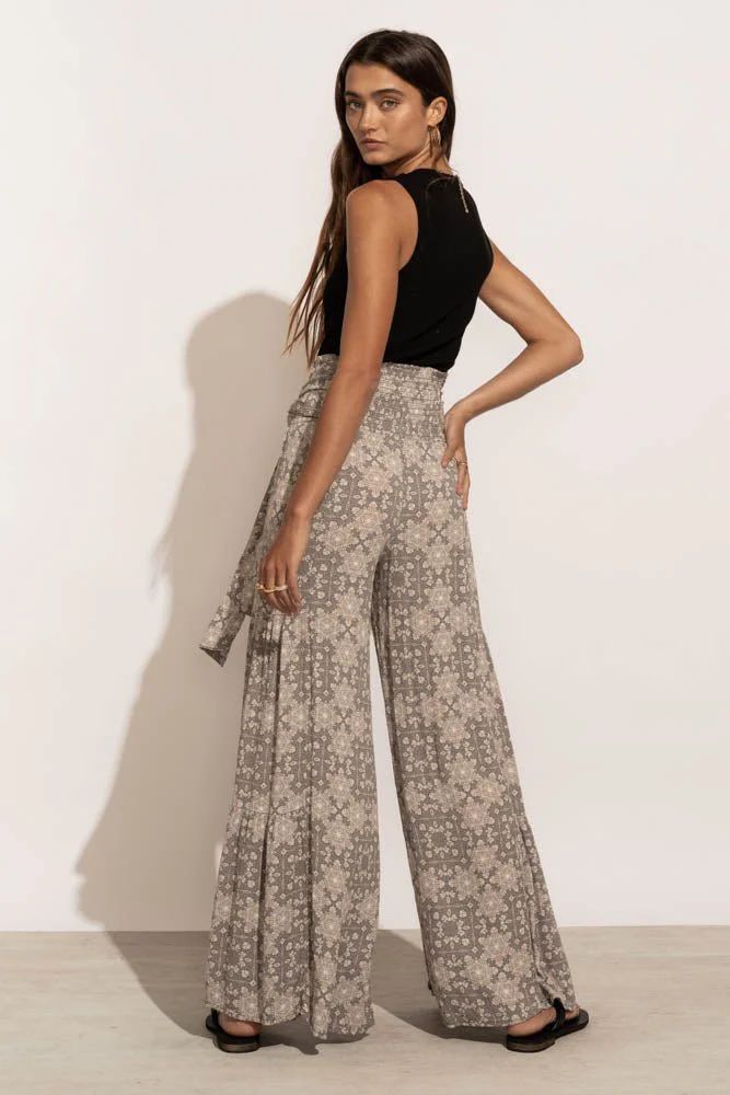 Kristen Wide-Leg Pants in Grey - böhme | Bohme