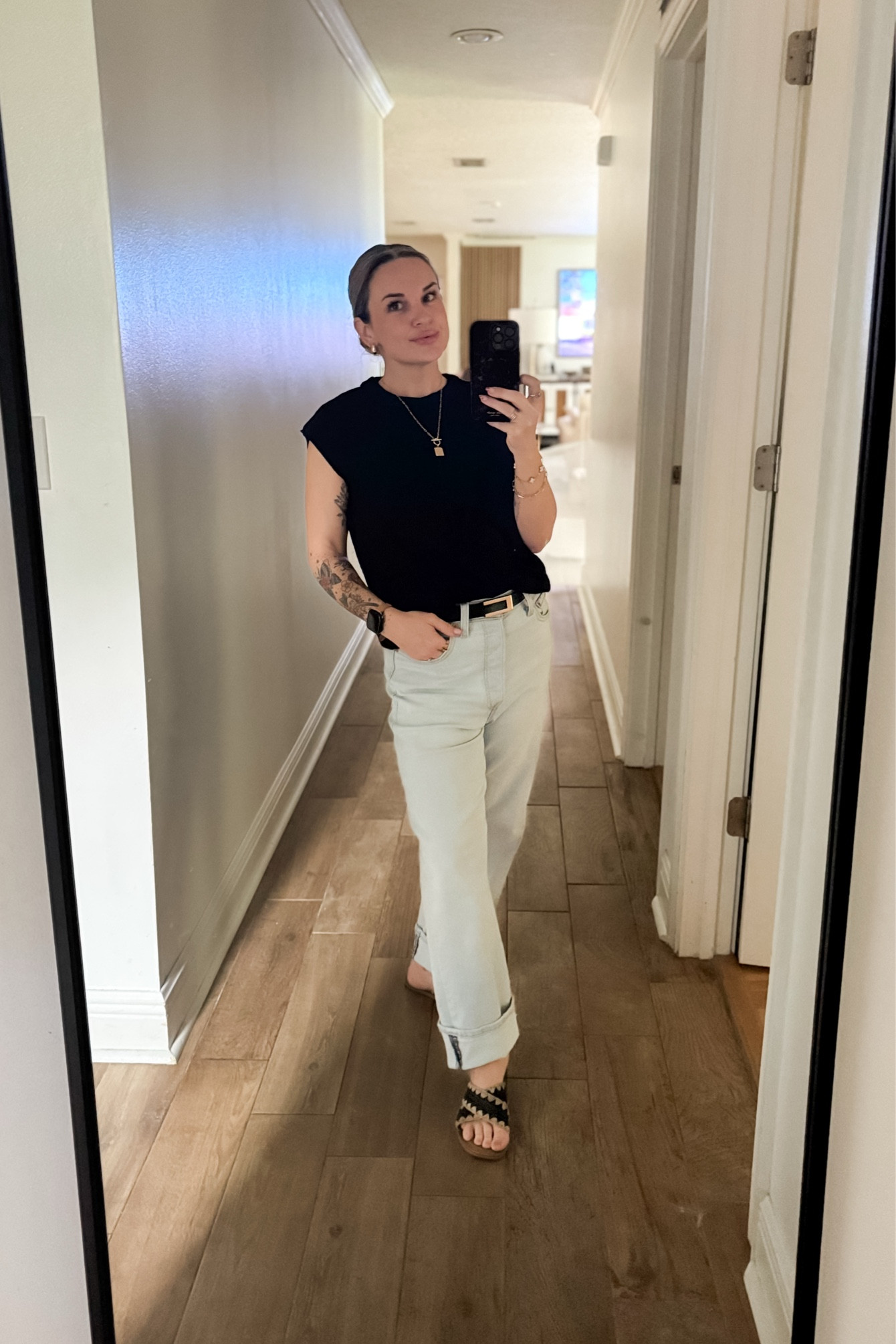 Love that cuffed jeans are a trend. This 4’11” petite girly is loving it!!

Comfy casual for errands today!

Levi’s, denim, casual, jeans, black , sleevelesss

#LTKPetite #LTKFindsUnder50 #LTKFindsUnder100