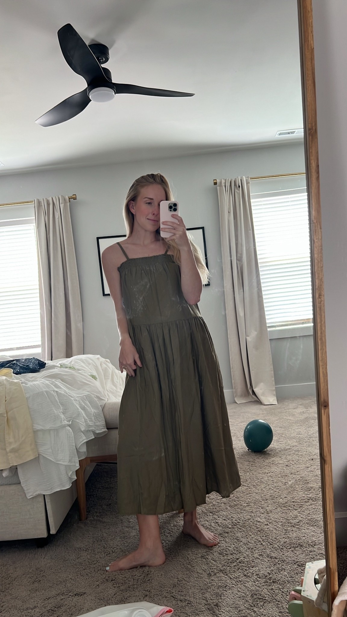 The easiest most flattering dress!! 

#LTKootd #LTKgrwm #LTKSeasonal
