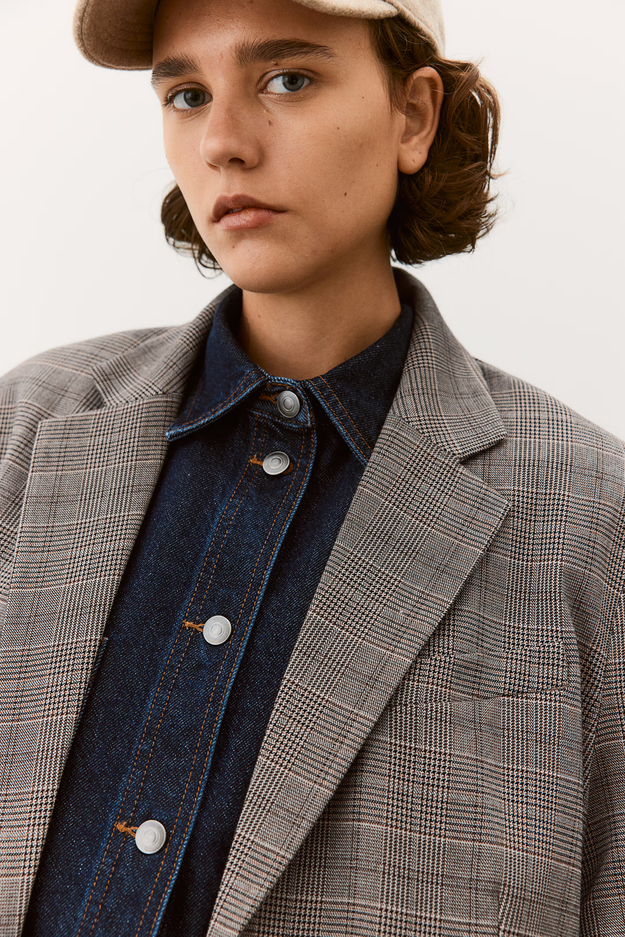 Loose-fit blazer - Greige/Checked - Ladies | H&M GB | H&M (UK, MY, IN, SG, PH, TW, HK)