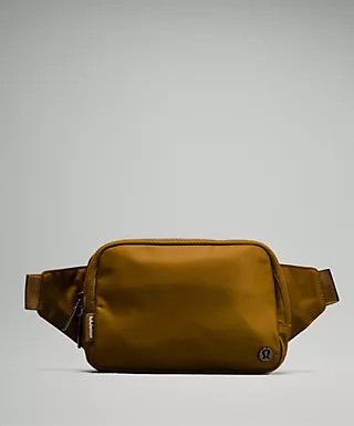 Everywhere Belt Bag Large 2L | Unisex Bags,Purses,Wallets | lululemon | Lululemon (US)