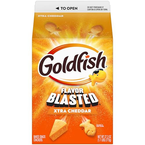 Goldfish Flavor Blasted Xtra Cheddar Cheese Crackers, 27.3 Oz Carton | Amazon (US)