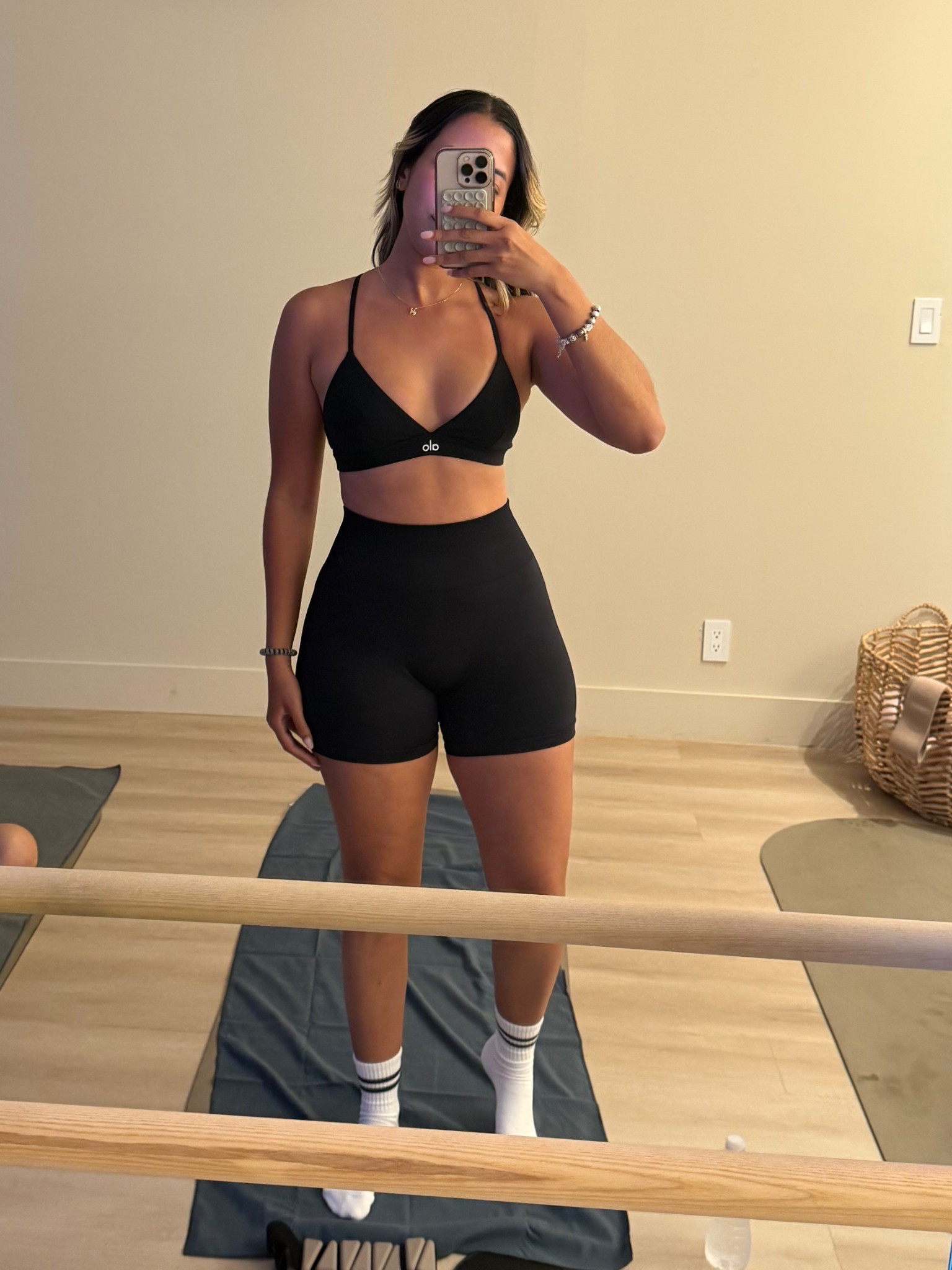 pilates ootd 🩰✨🖤 wearing M in both!

#LTKFindsUnder50 #LTKFindsUnder100 #LTKActive