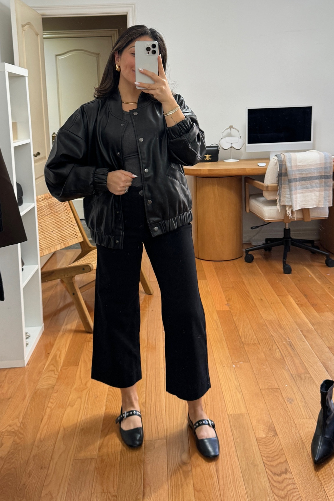 Bottoms size 2 petite 
Jacket size xs 
Top size small 