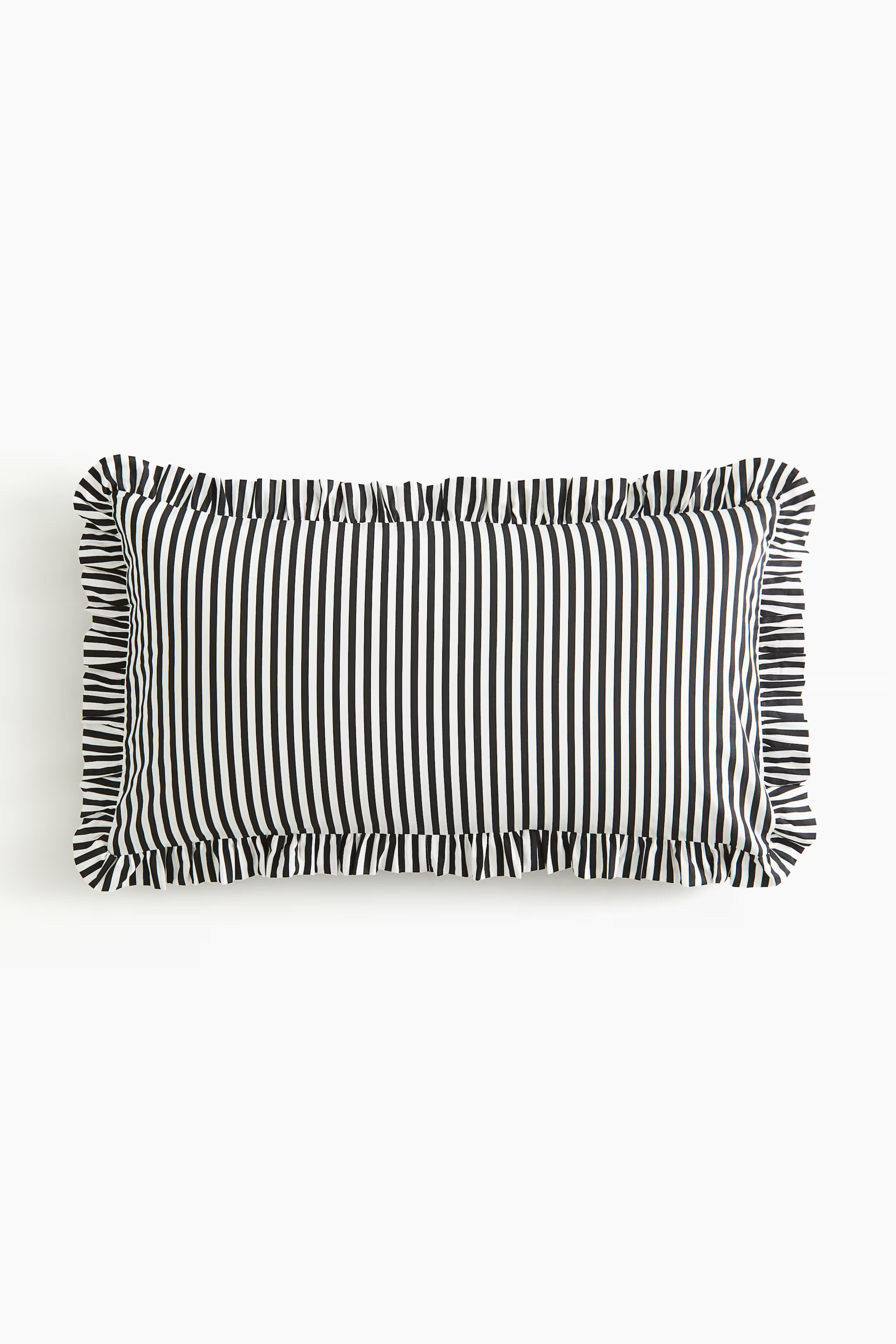 Printed cotton pillowcase | H&M (UK, MY, IN, SG, PH, TW, HK)