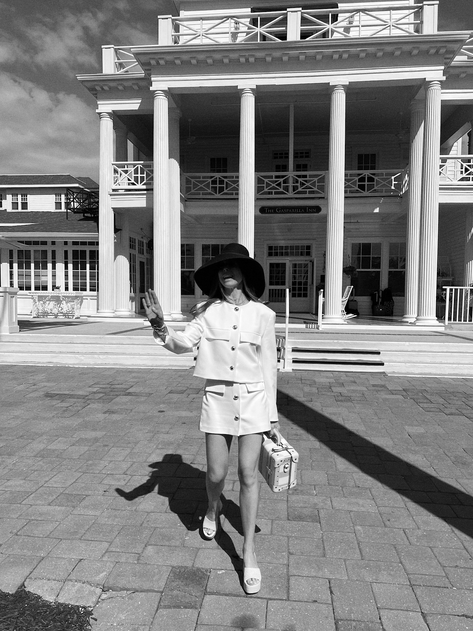 The perfect travel outfit! My set is sold out, but linking a few others I like! Wearing my favorite Larroude Mules. 