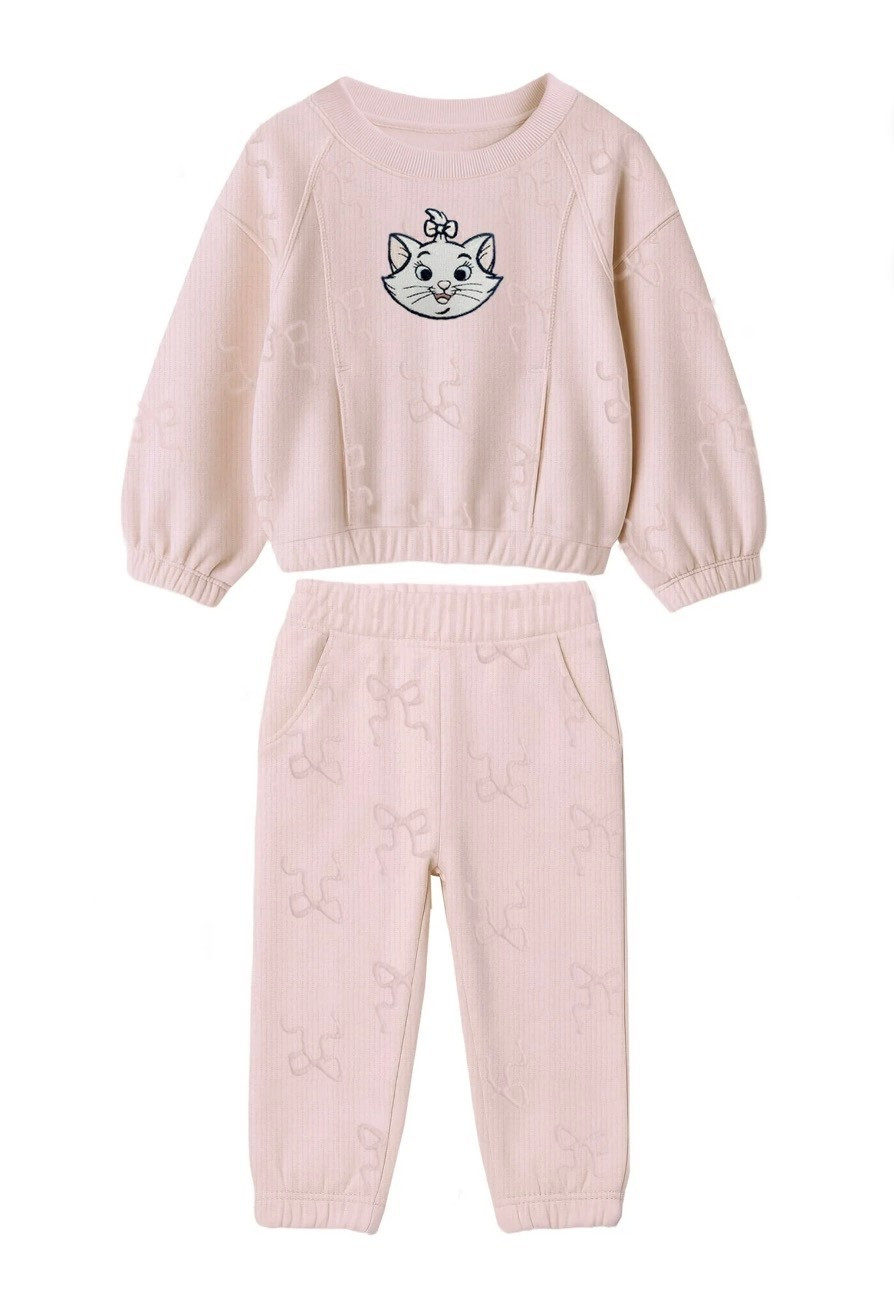 A whole set for under $5? Yesssss. This one is SO cute 😍⬇️

#LTKKids #LTKSaleAlert