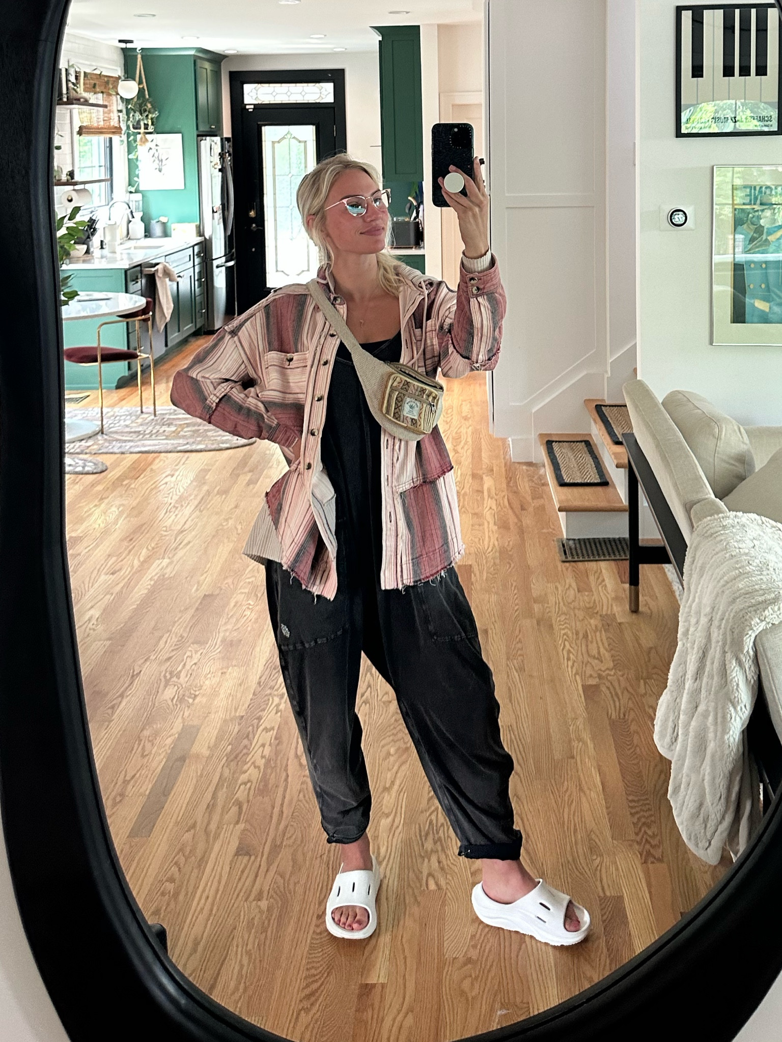 Comfy outfit of the day!

#LTKFitness #LTKshoecrush #LTKstyletip