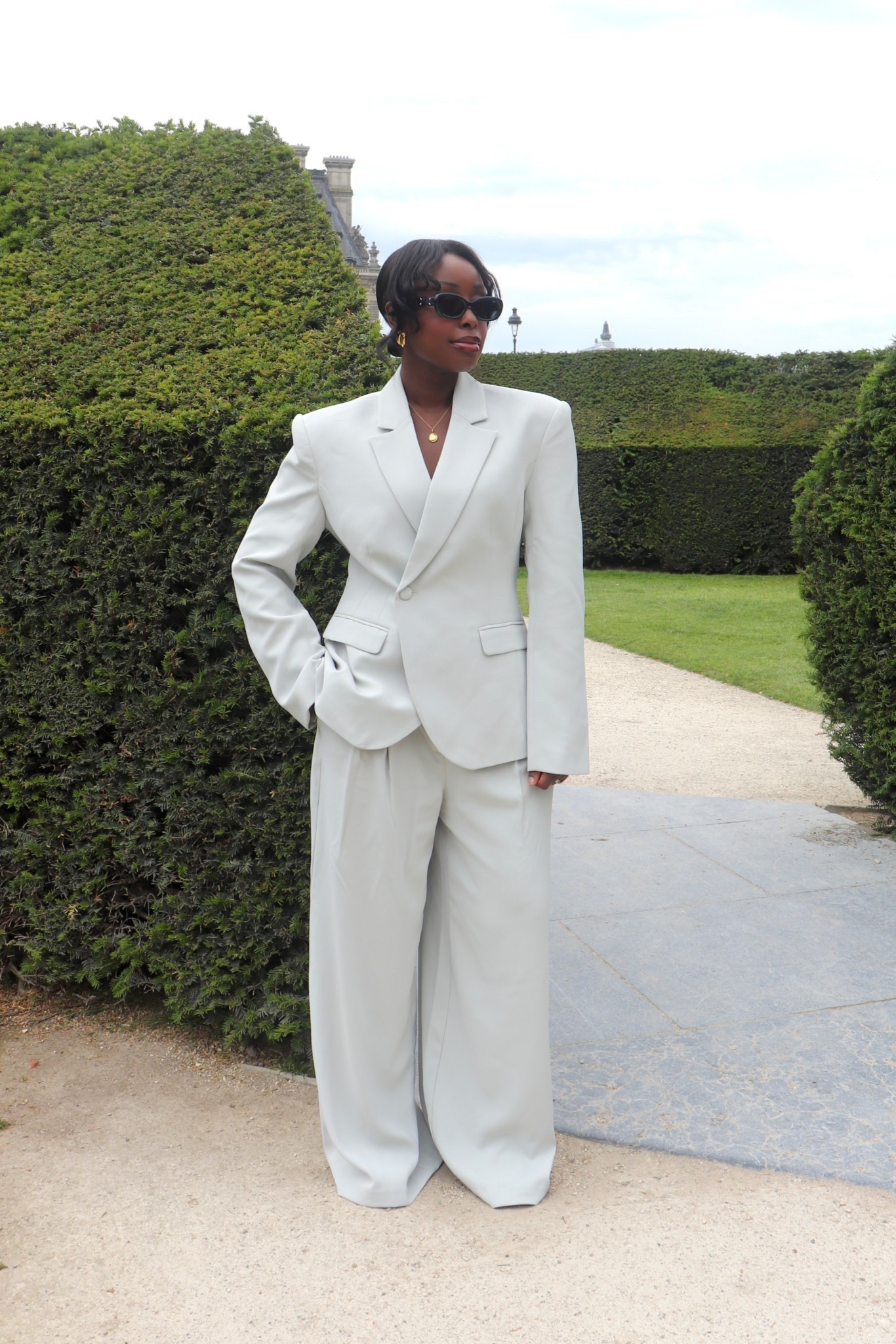 The power of a suit 🤍

#meshkisuit 

#LTKworkwear #LTKsummer