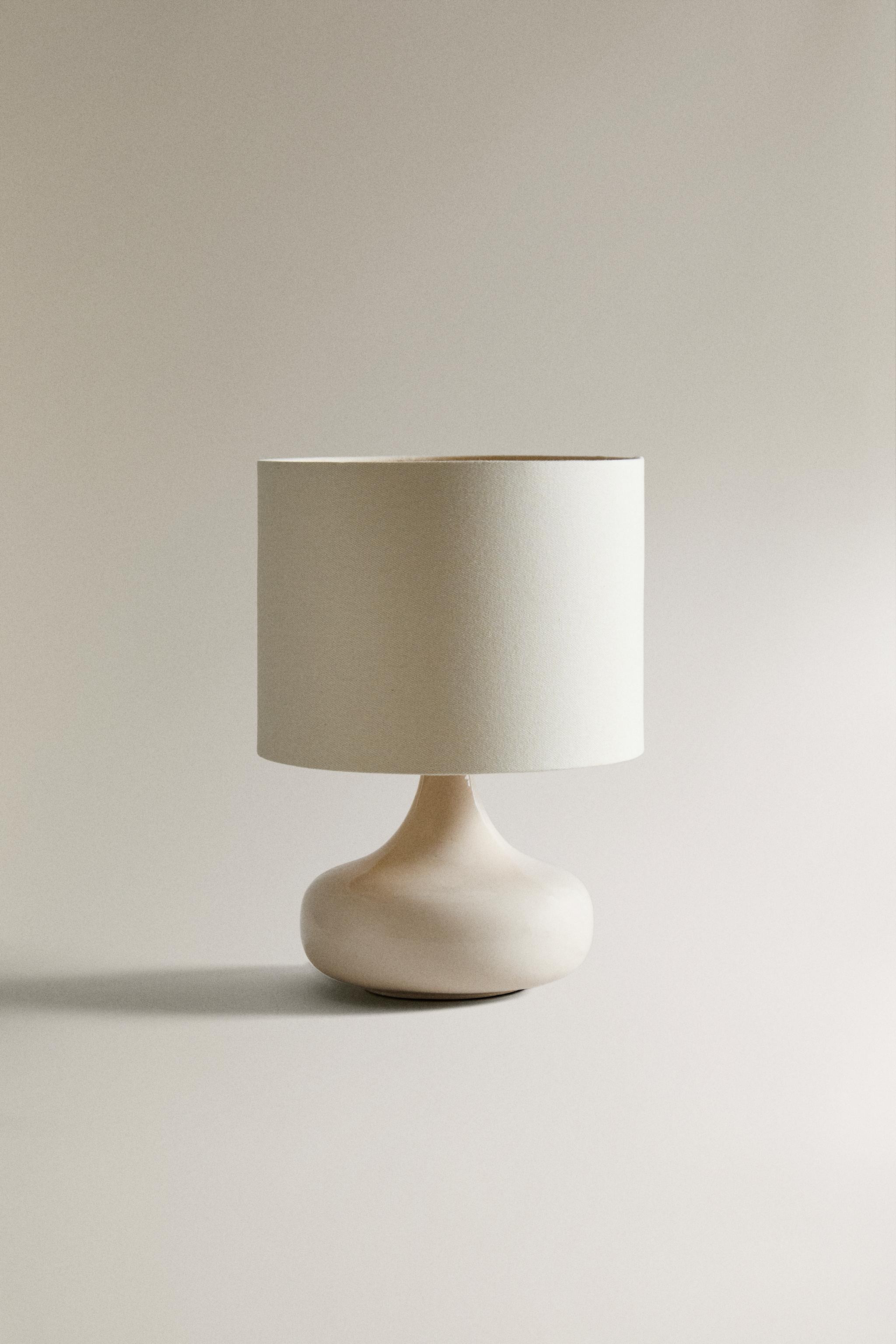 SMALL TABLE LAMP WITH CERAMIC BASE | Zara US