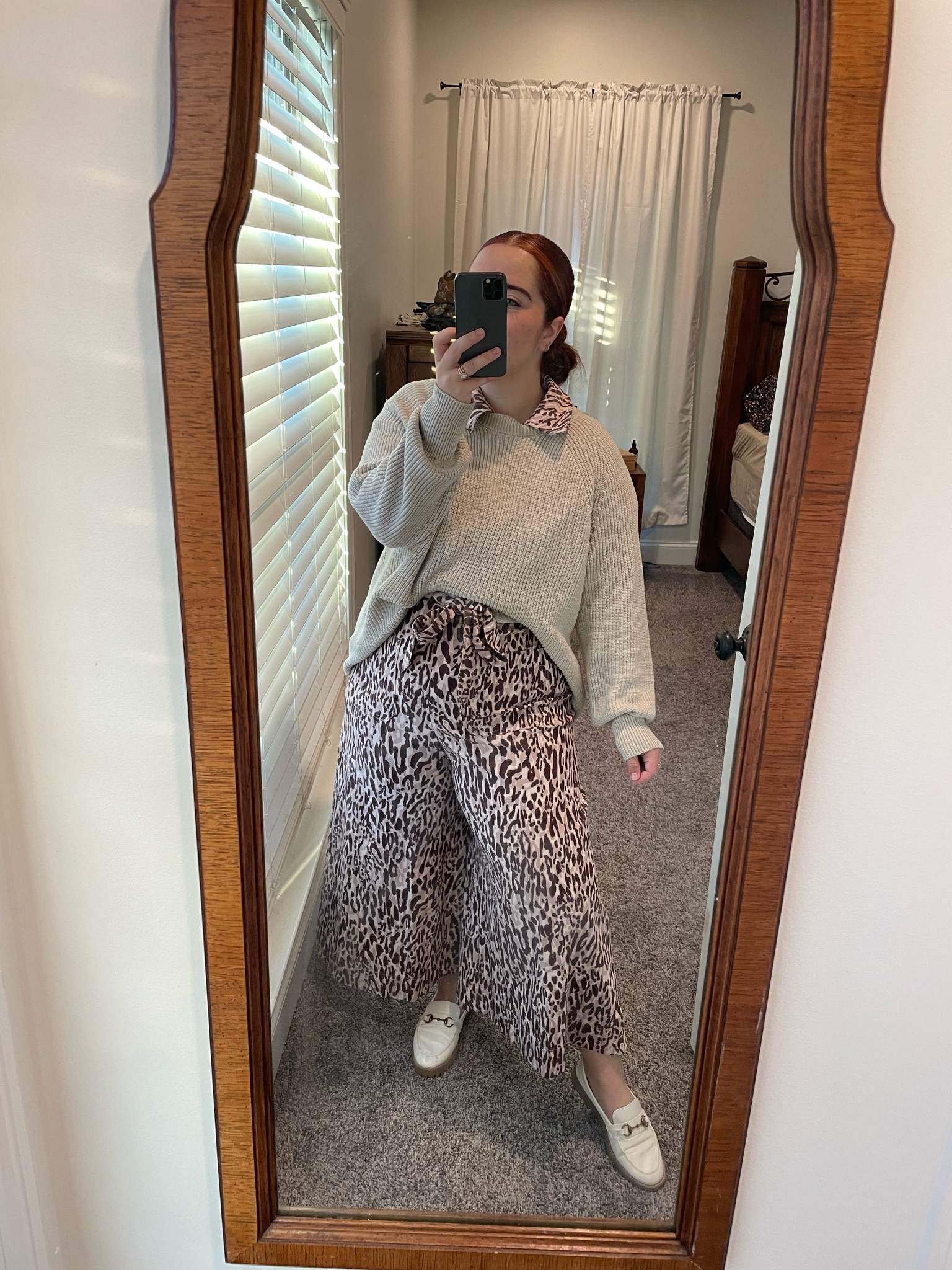 I’m wearing a size 14P in the jumpsuit!

#LTKStyleTip #LTKMidsize #LTKWorkwear