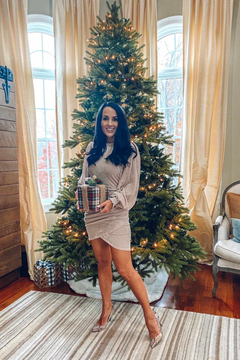 Blush velvet long sleeve dress on sale with code thanklaura 

#LTKstyletip #LTKunder50 #LTKsalealert