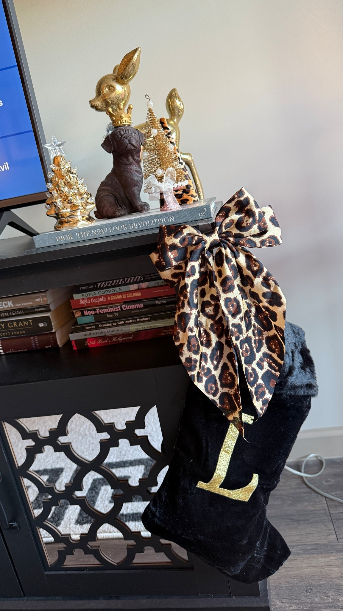 AFFORDABLE and chic black and gold christmas decor!

#LTKSeasonal #LTKHoliday #LTKHome