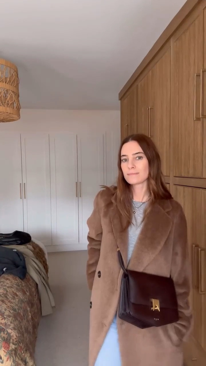 Browns, gray, camel - winter staples on repeat this week! My coat is Max Mara (a Real Real find!) 