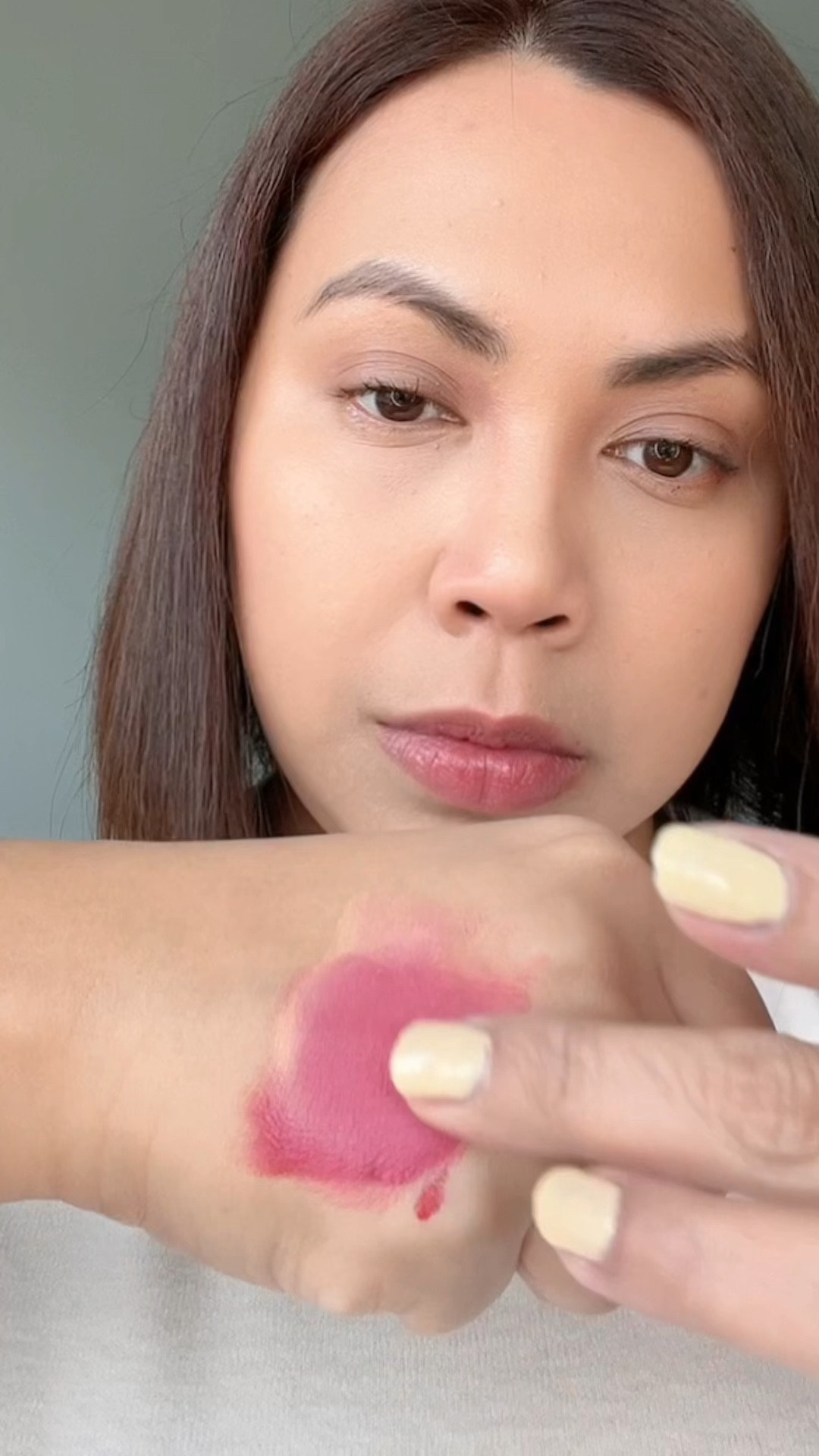 🌸 Unleash your inner makeup alchemist! ✨Transforming lipstick and concealer into a DIY blush for that perfect rosy glow. 💋💖

#blushhack #diymakeup #ugccreator #creatorscorner #influencerlife #contentqueen #digitalinfluence #inspiredbyyou #ugccontentcreator

#LTKbeauty #LTKparties #LTKstyletip