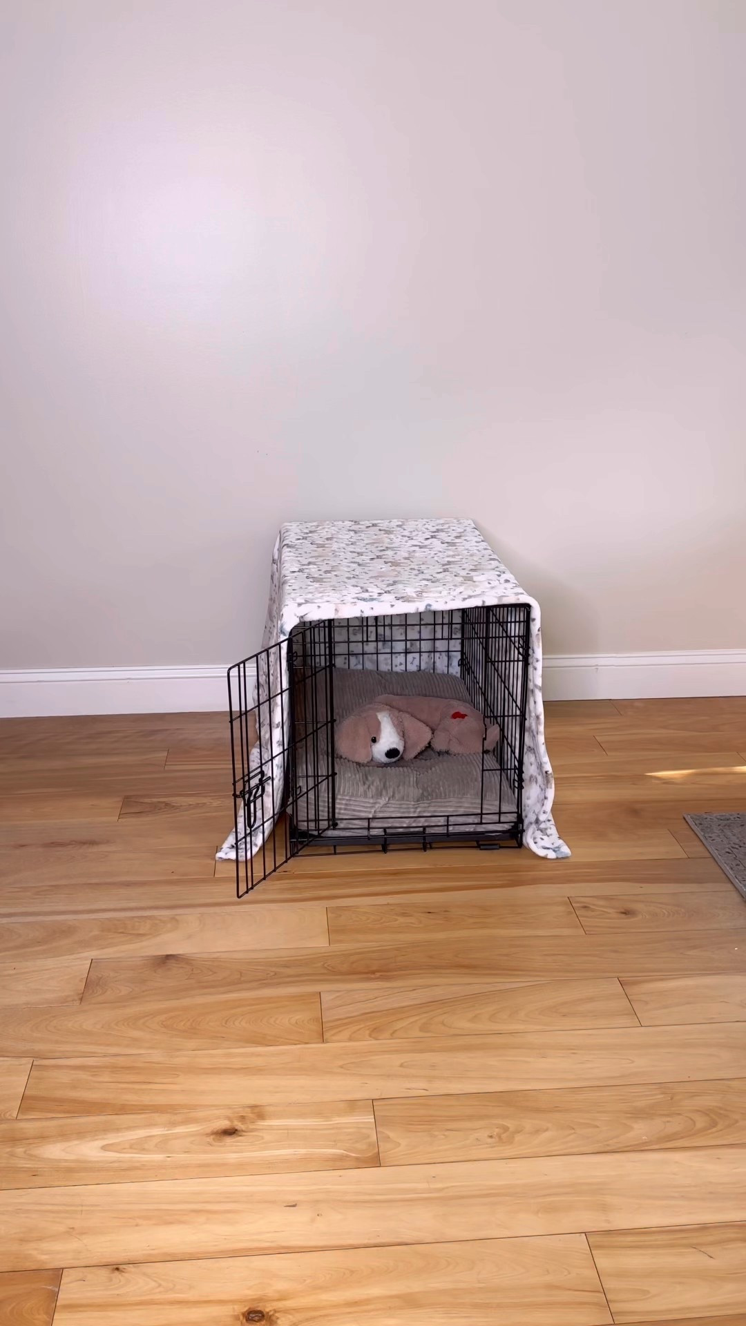 New dog crate for Bentley! 



#LTKHome #LTKPets
