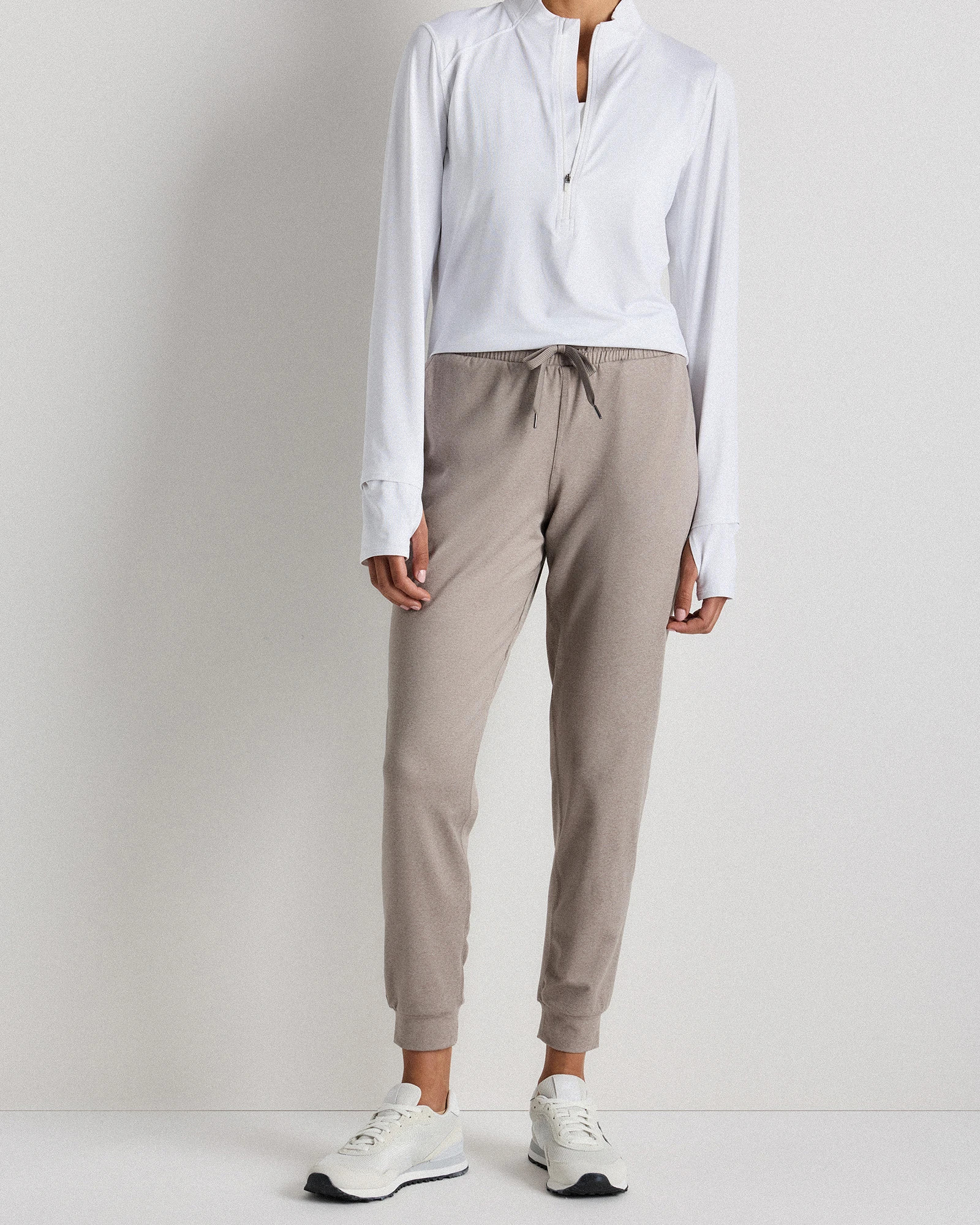 Quince | Women's Flowknit Mid-Rise Jogger in Heather Sable, Size Medium, Recycled Polyester | Quince