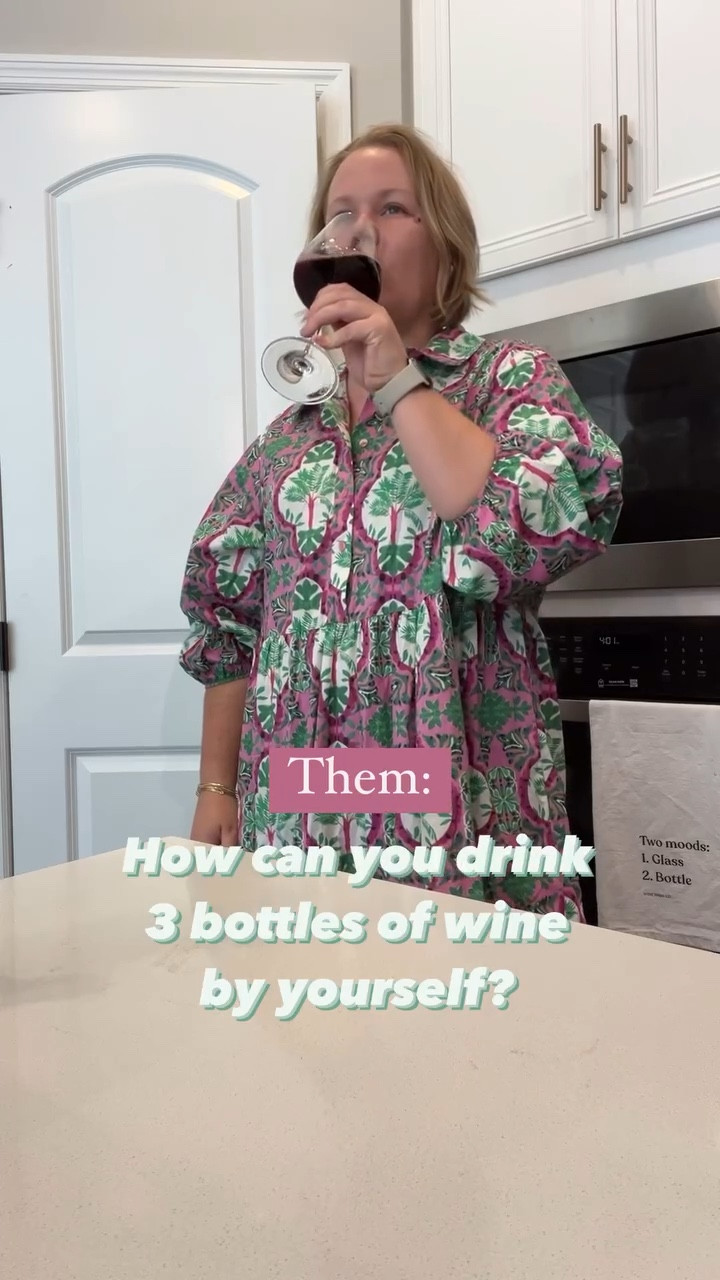 Color way of dress is sold out but others are available. I wear a 1X  

#LTKVideo #LTKStyleTip