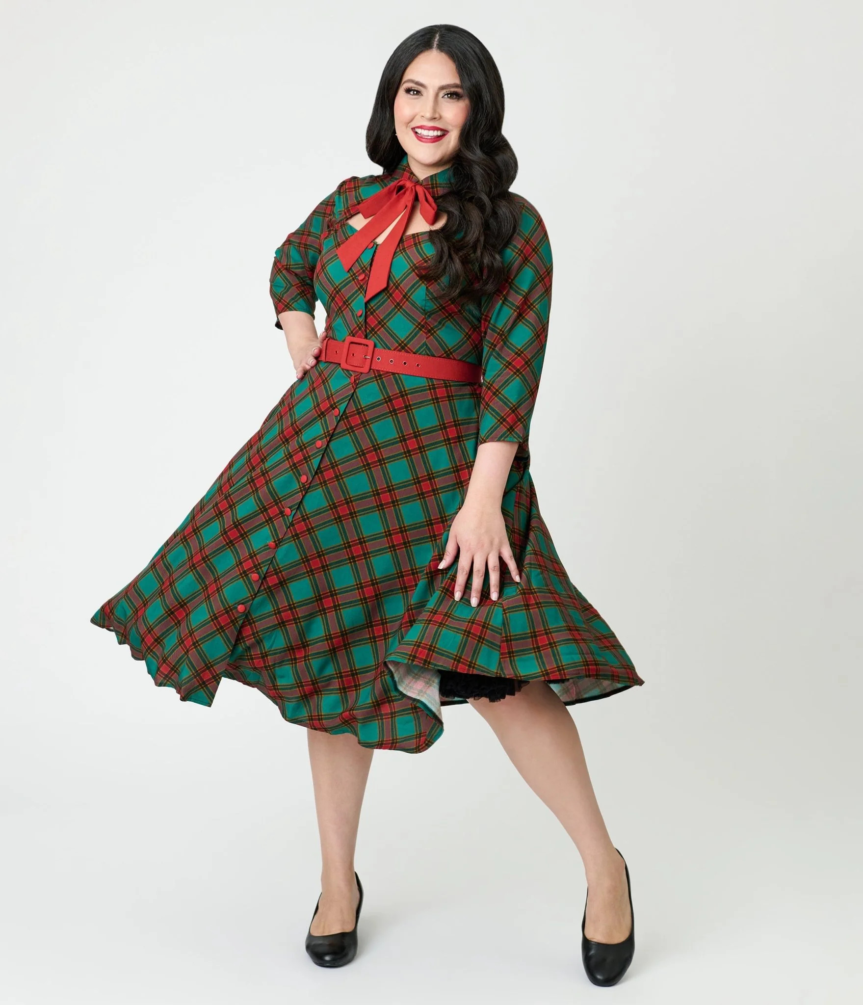 Unique Vintage Plus Size Green & Red Bias Plaid Swing Dress | UniqueVintage