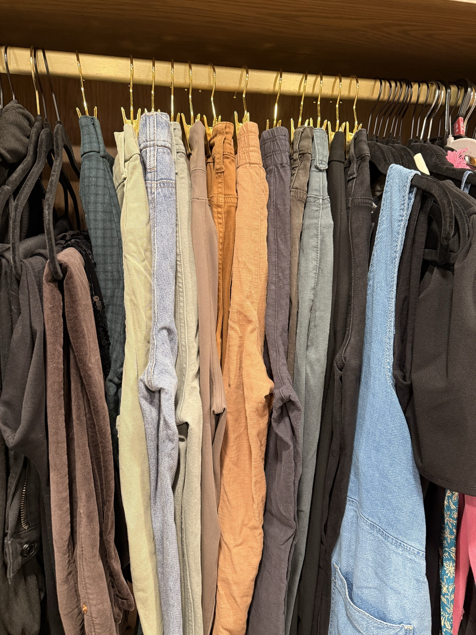 New pant hangers 

#LTKHome