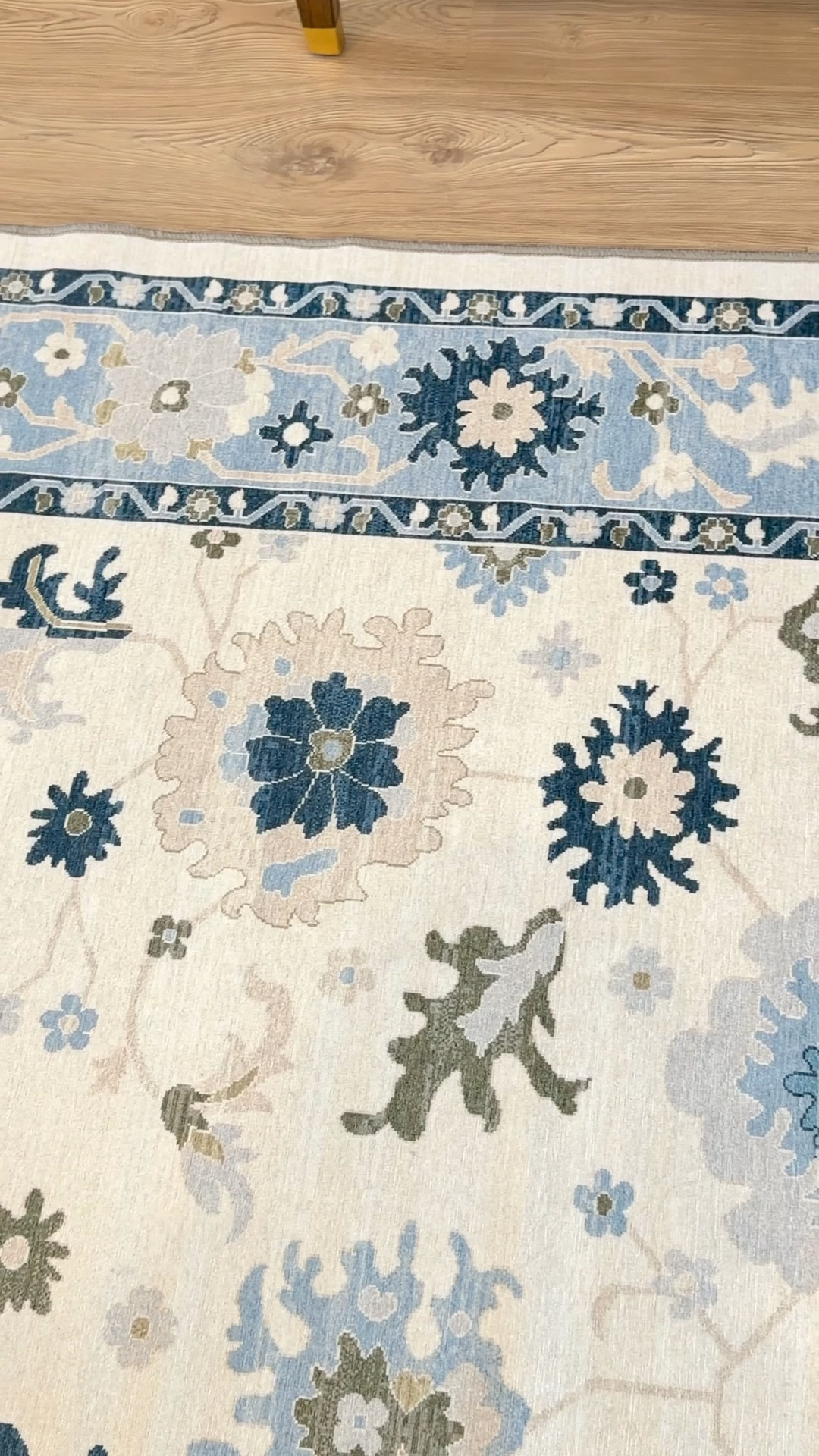 @Wayfair Way Day deal! This blue oushak style rug is on major sale! 
