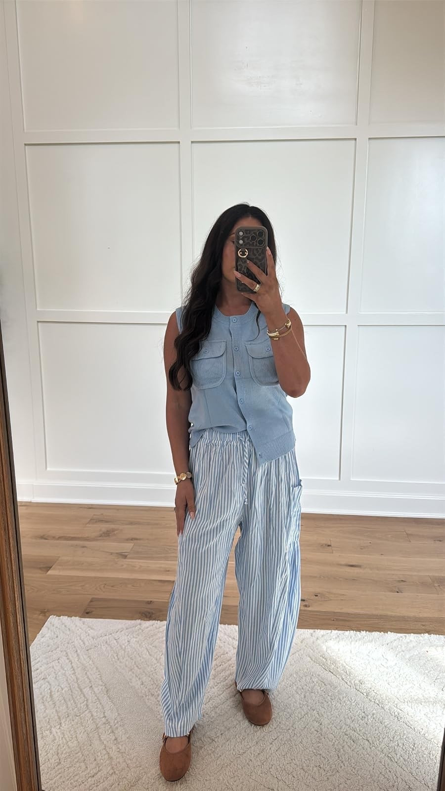 A lightweight blue vest and striped wide-leg pants make the cutest relaxed set! Perfect for warm days, travel, or casual outings.
#MatchingSet #WideLegPants #CasualChic #TravelStyle #LTKFinds
