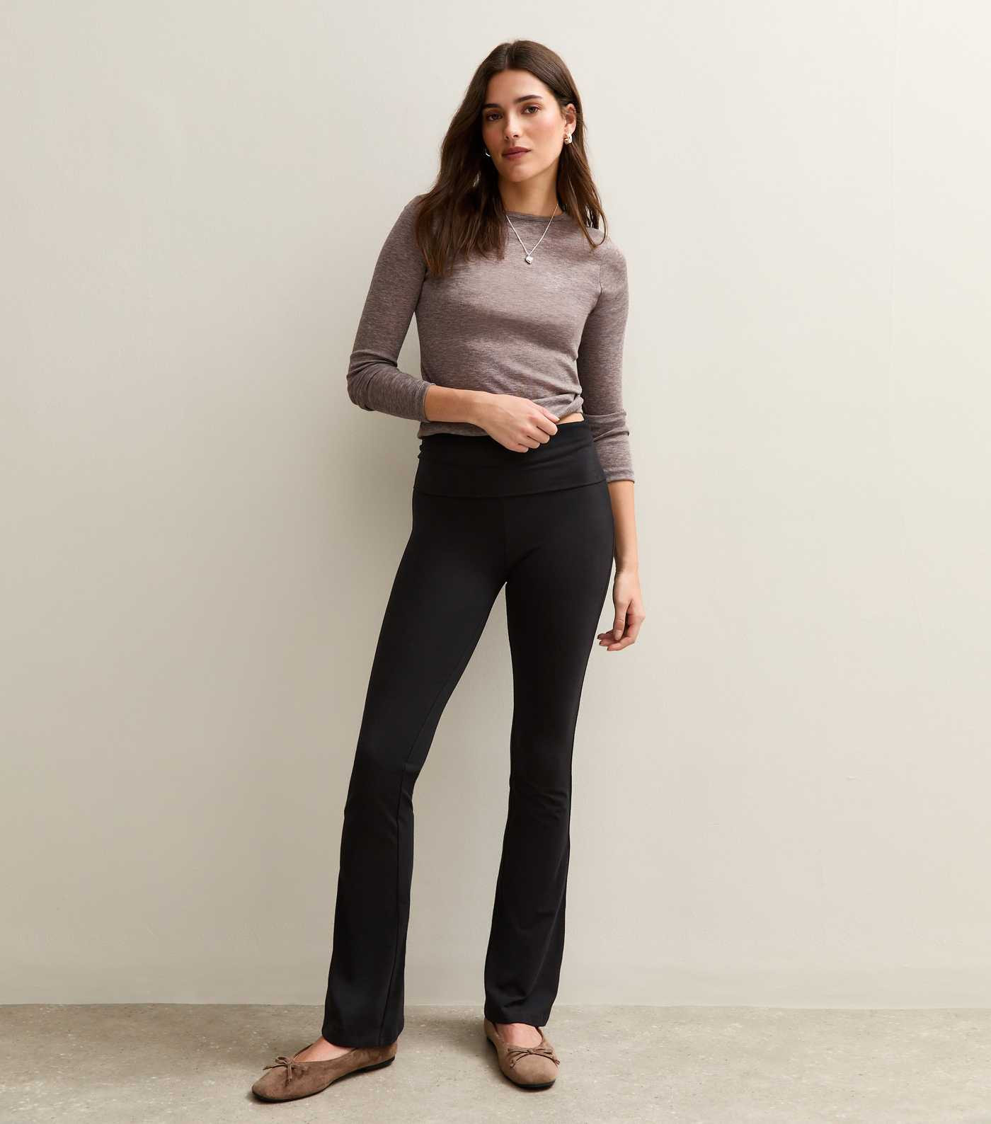 Black Foldover Waist Kickflare Leggings | New Look | New Look (UK)