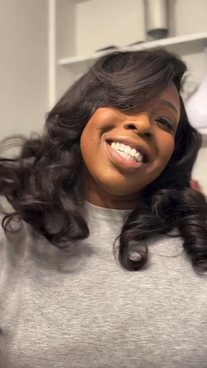 Before daycare pickup, I did my makeup.

Not because I had to—but because I wanted to.

Taking care of myself IS a part of taking care of everything else. 🤍

Products I reach for on days like this are 🔗 on my LTK .

#motherhoodunfiltered #softlifeinprogress #everydayglam 
#momlifebalance #takingcare