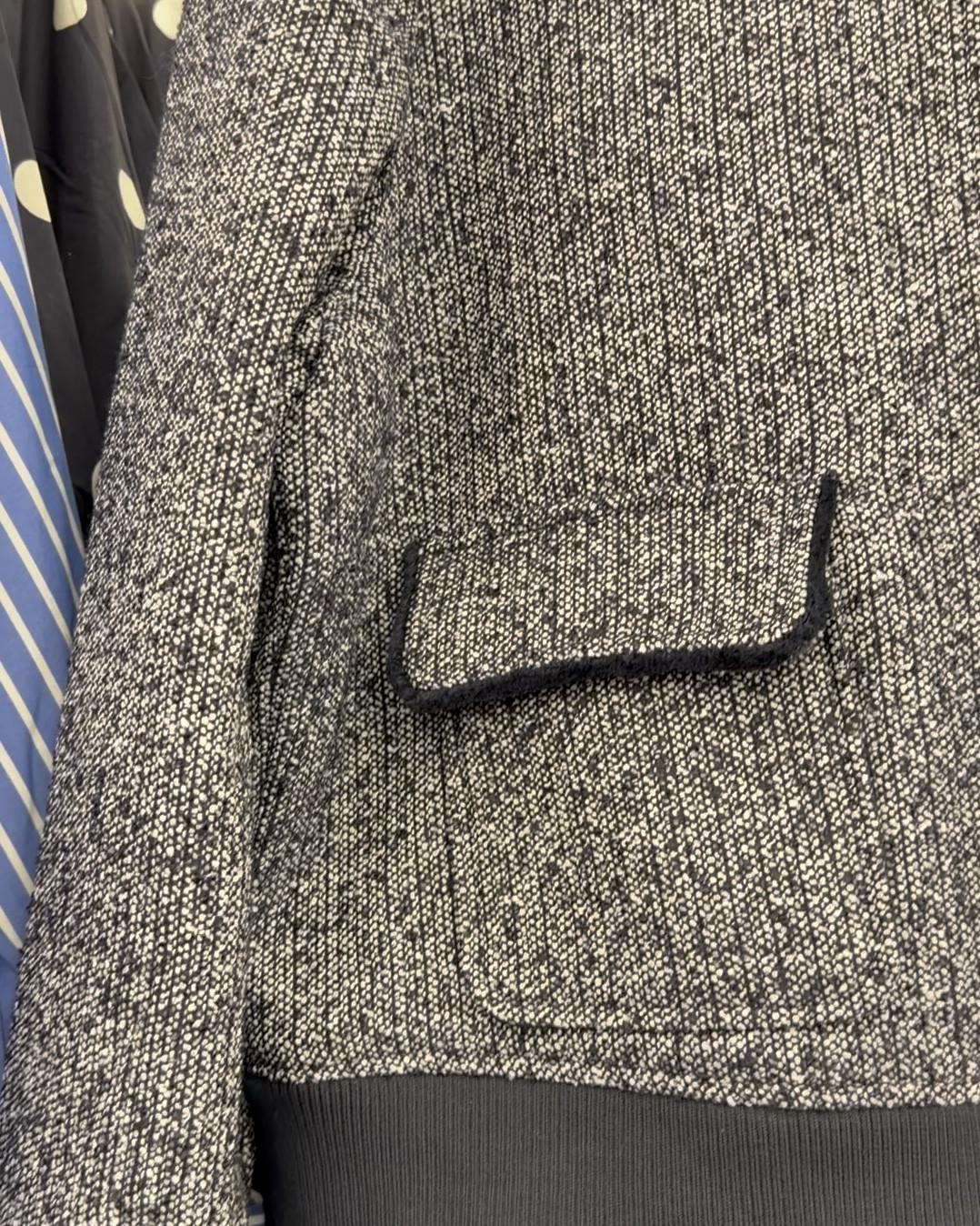 This tweed jacket from @walmart is beautiful 😍💙 #walmart #freeassembly #fashion #womensfashion #ltk #ltkcreator 

#LTKFindsUnder50 #LTKWorkwear