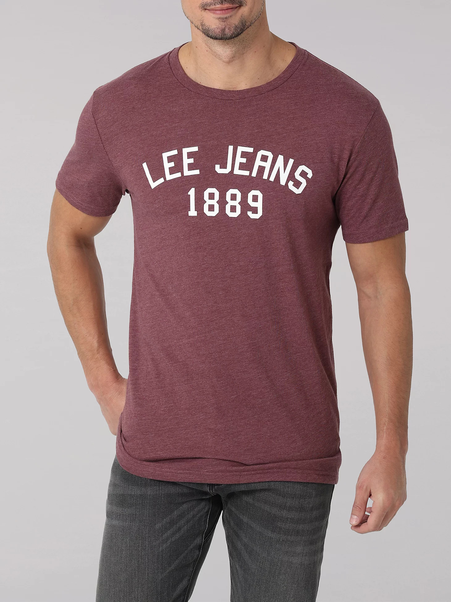 Men's Classic 1889 Logo Tee | Men's Tops | Lee® | Lee Jeans