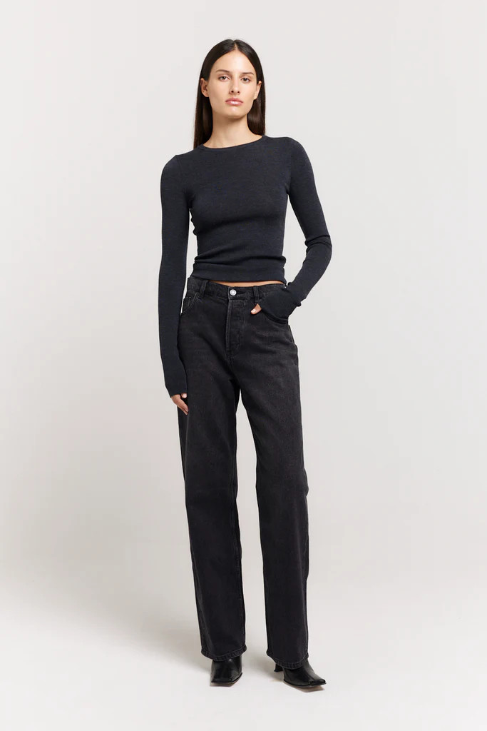 Valentina Jean | Henne