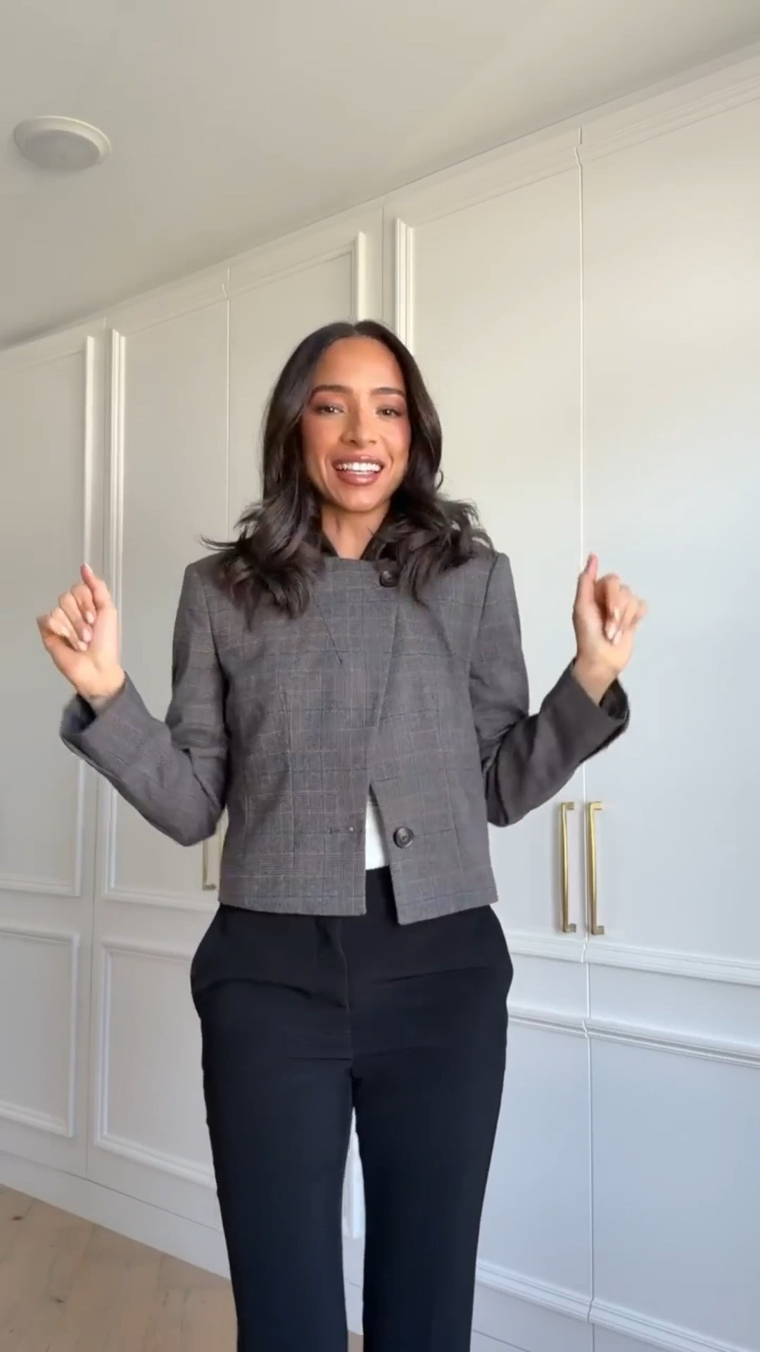 Fall office outfit 🖤 This blazer is so chic and the plaid is on Tre r for fall! I love these trousers too - they’re so flattering and have a slim-fit with a slight flare at the ankle! Wearing size 2 cropped blazer and size 2 black trousers 

fall outfit, fall fashion, autumn outfits, fall workwear, business casual workwear, work outfit

#LTKWorkwear #LTKSeasonal