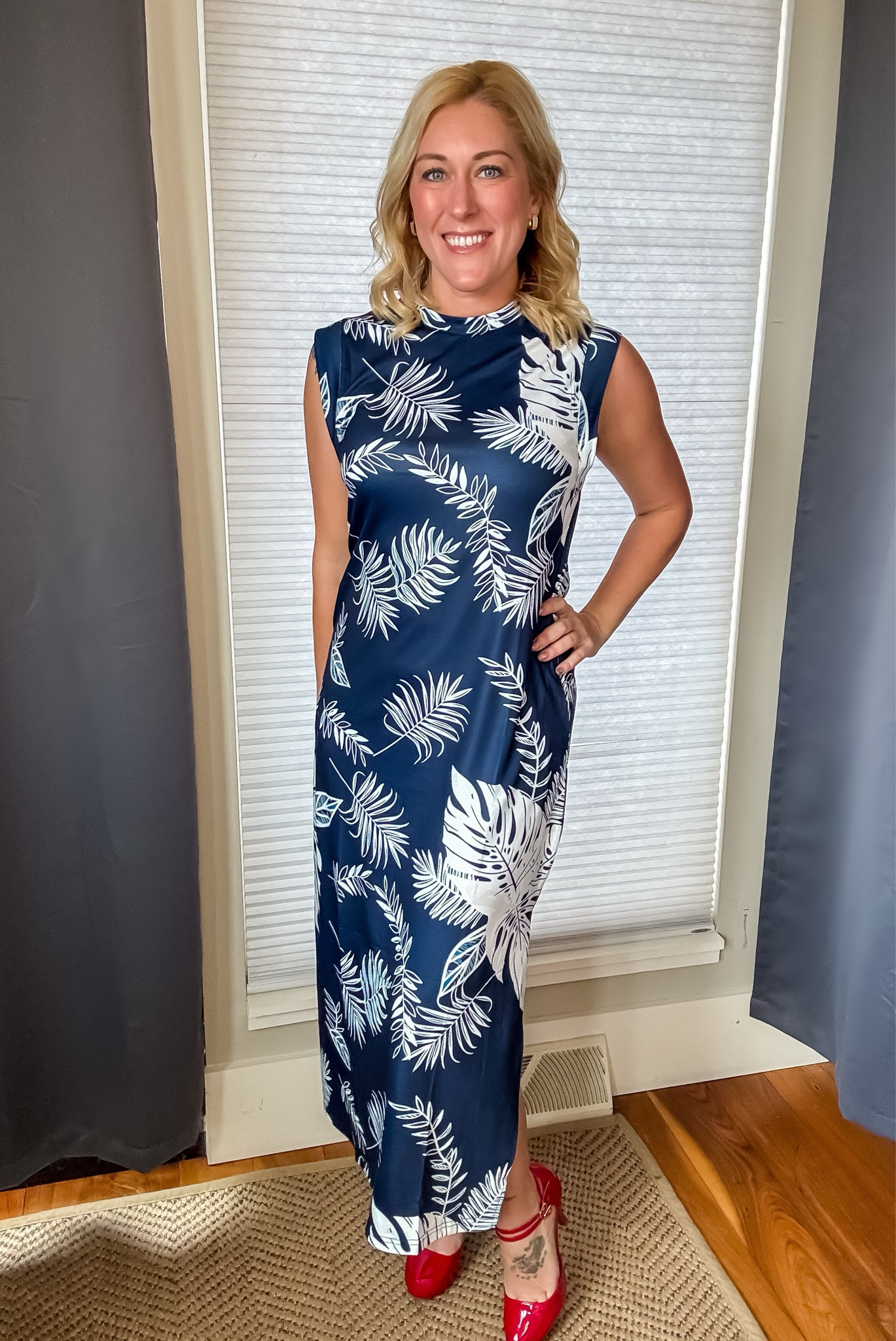 If you’re in search of a great beach maxi dress, this is it! The loose fit is flattering on any body type and this pattern is so cute.