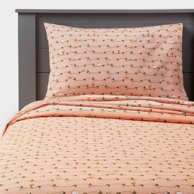 Queen Princess Tulip Vine Kids' Sheet Set - The Disney Collection by Pillowfort™ | Target