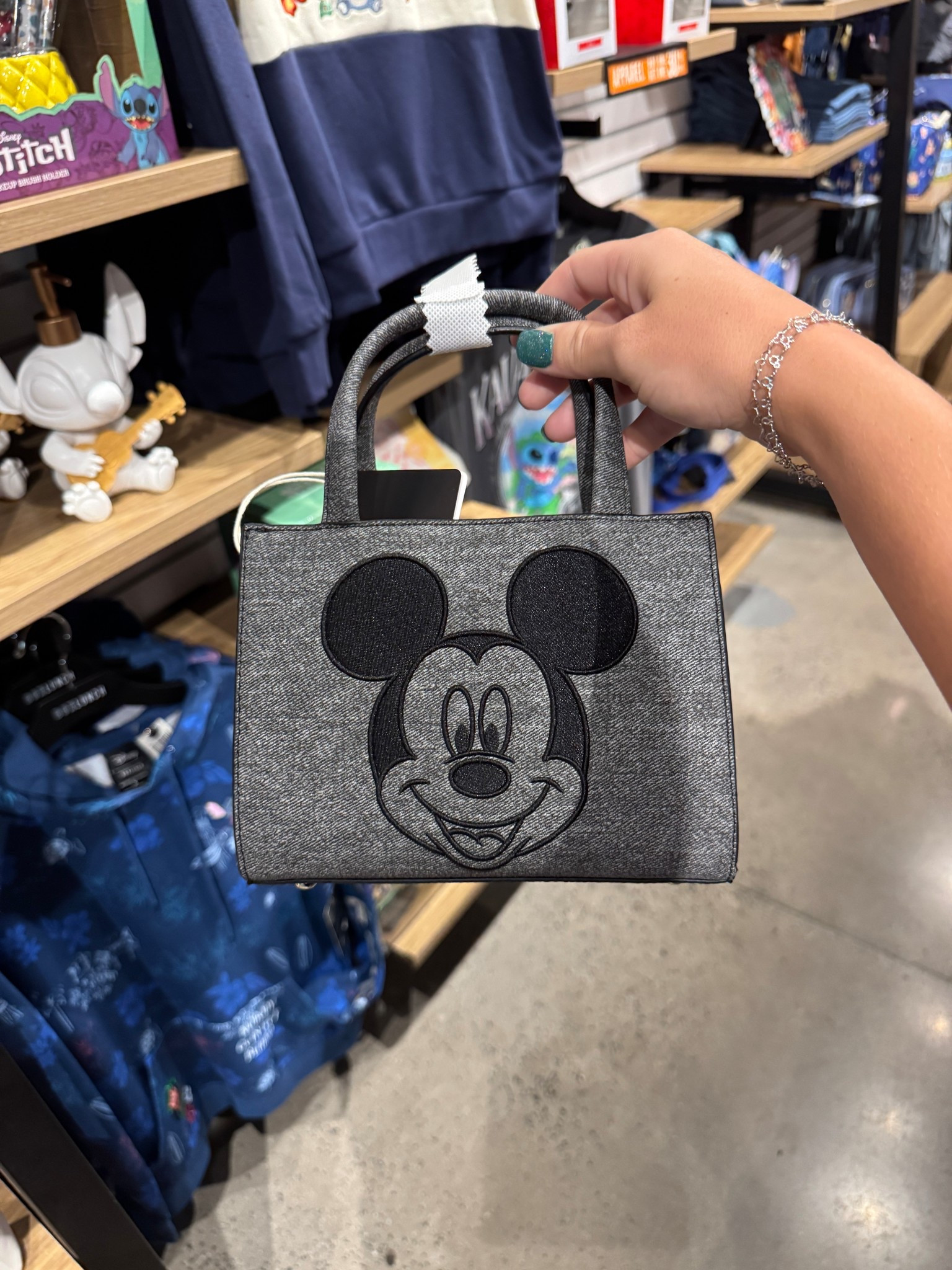 Super cute Mickey bag

#LTKItBag #LTKFindsUnder100