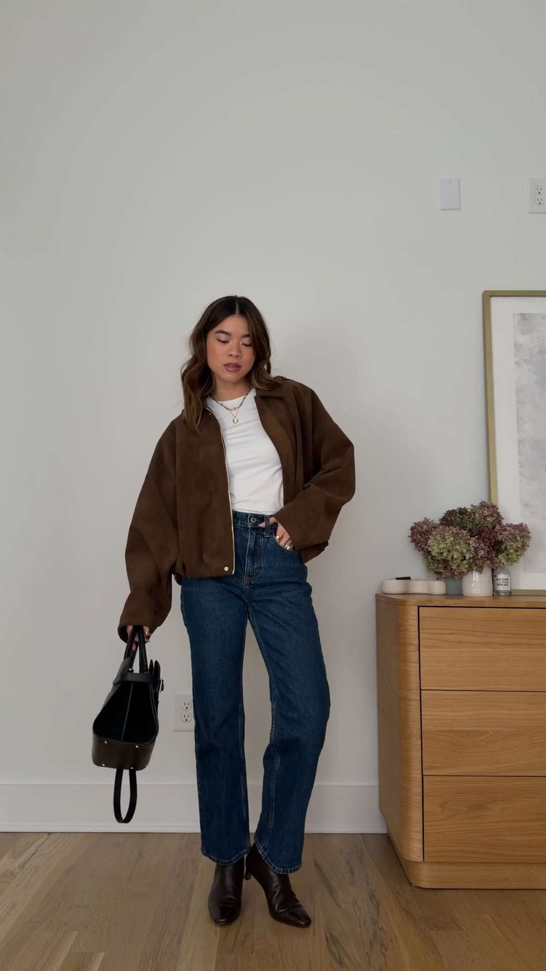 Sizing info: jeans size 23 short in dark wash, white tee size XS, suede jacket size small!
petite fashion, get dressed with me, outfit inspiration, ootd, nashville outfit, Nashville influencer, petite style, vacation style, casual outfits, mom style, petite pants, winter dress, winter outfit, winter pants, winter outfit inpso, winter outfit idea, winter top, winter style, winter sweater, cozy sweater, cold weather sweater, cold weather outfit, winter bag, winter purse, denim, jeans, jacket, winter jacket, winter coat, suede coat, warm coat, suede jacket, 

 

#LTKootd #LTKmomlife #LTKPetite