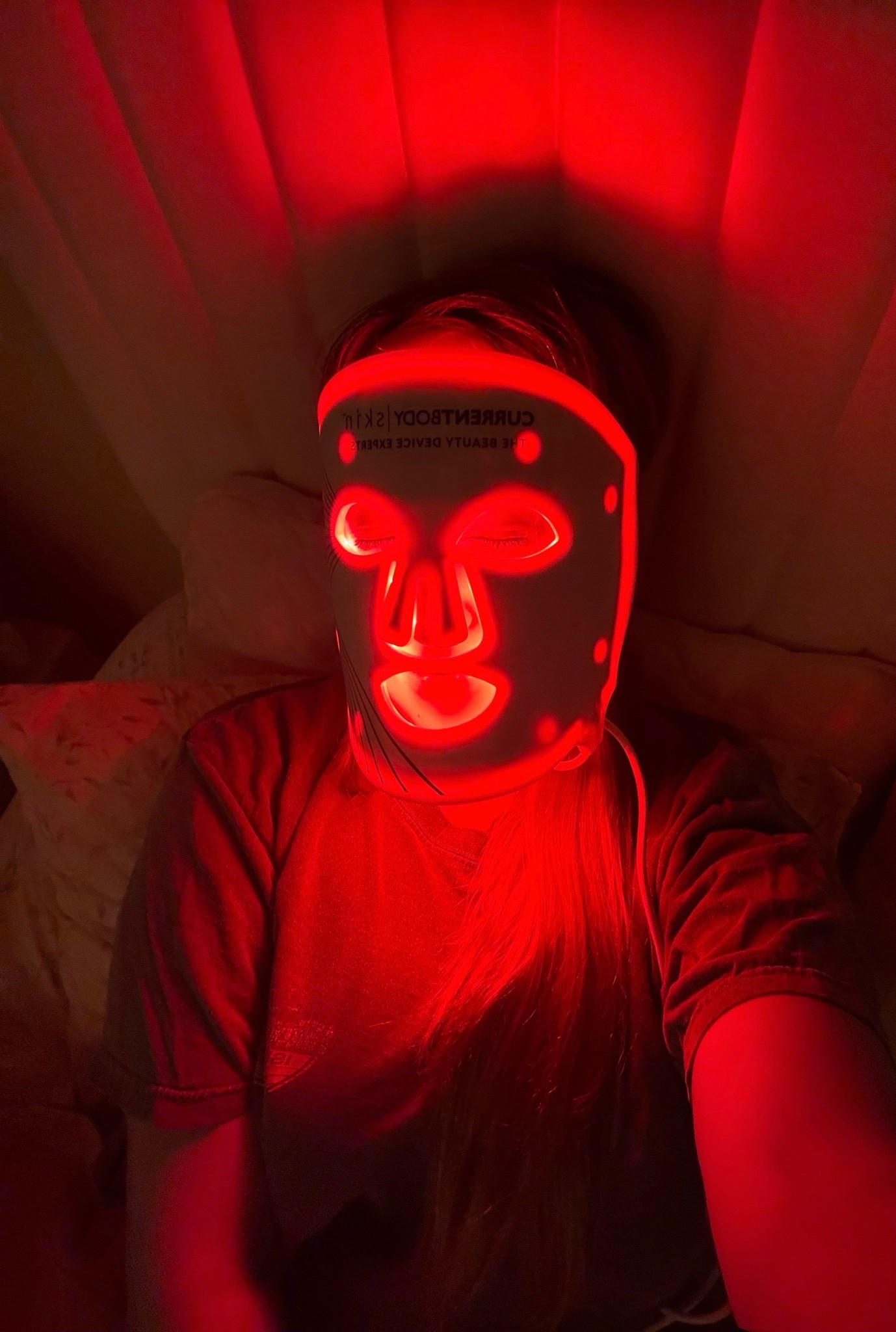❤️ My favorite few minutes of self-care, no appointments required.

This LED Light Therapy Face Mask from CurrentBody has become one of those products I actually look forward to using. Slip it on for a few minutes while answering emails, reading, or winding down at the end of the day, and it feels like you're doing something good for your skin without adding another complicated step to your routine.

The flexible silicone design is lightweight and comfortable, and it uses clinically recognized red and near-infrared light wavelengths that are commonly used to support smoother-looking skin, improve the appearance of fine lines and wrinkles, and promote a more radiant complexion with consistent use.

It's one of those beauty investments that keeps earning its place in my routine—and makes staying in feel a little more like a spa day. ✨❤️
#currentbody #currentbodyskin #ledmask #ledlighttherapy #redlighttherapy #redlightmask #skincare #skincareroutine #antiaging #glowingskin #beautyfavorites #beautyfinds #selfcare #selfcareroutine #wellnessjourney #athomespa #spadayathome #luxurybeauty #beautyinvestment #beautytools #facialcare #glassskin #skintok #beautytok #amazonfinds #liketkit #ltkbeauty #ltkit #everydayluxury #healthyglow #skincarecommunity #beautycreator #momselfcare #selfcaremoments #beautyhacks #beautyobsessed #glowup #treatyourself #favorites #contentcreator

#LTKgrwm #LTKmomlife #LTKBeauty