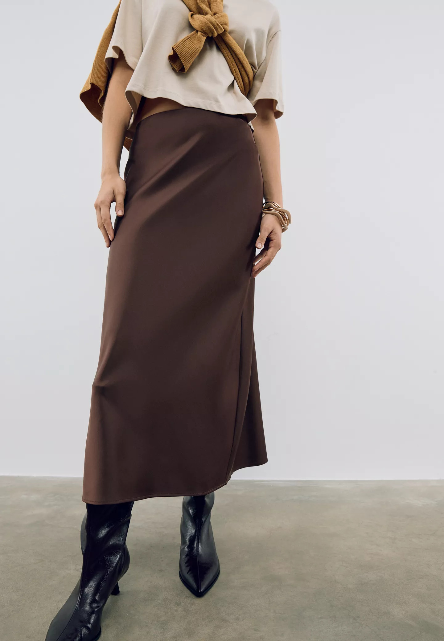 Midirock in Satinoptik | Stradivarius DE