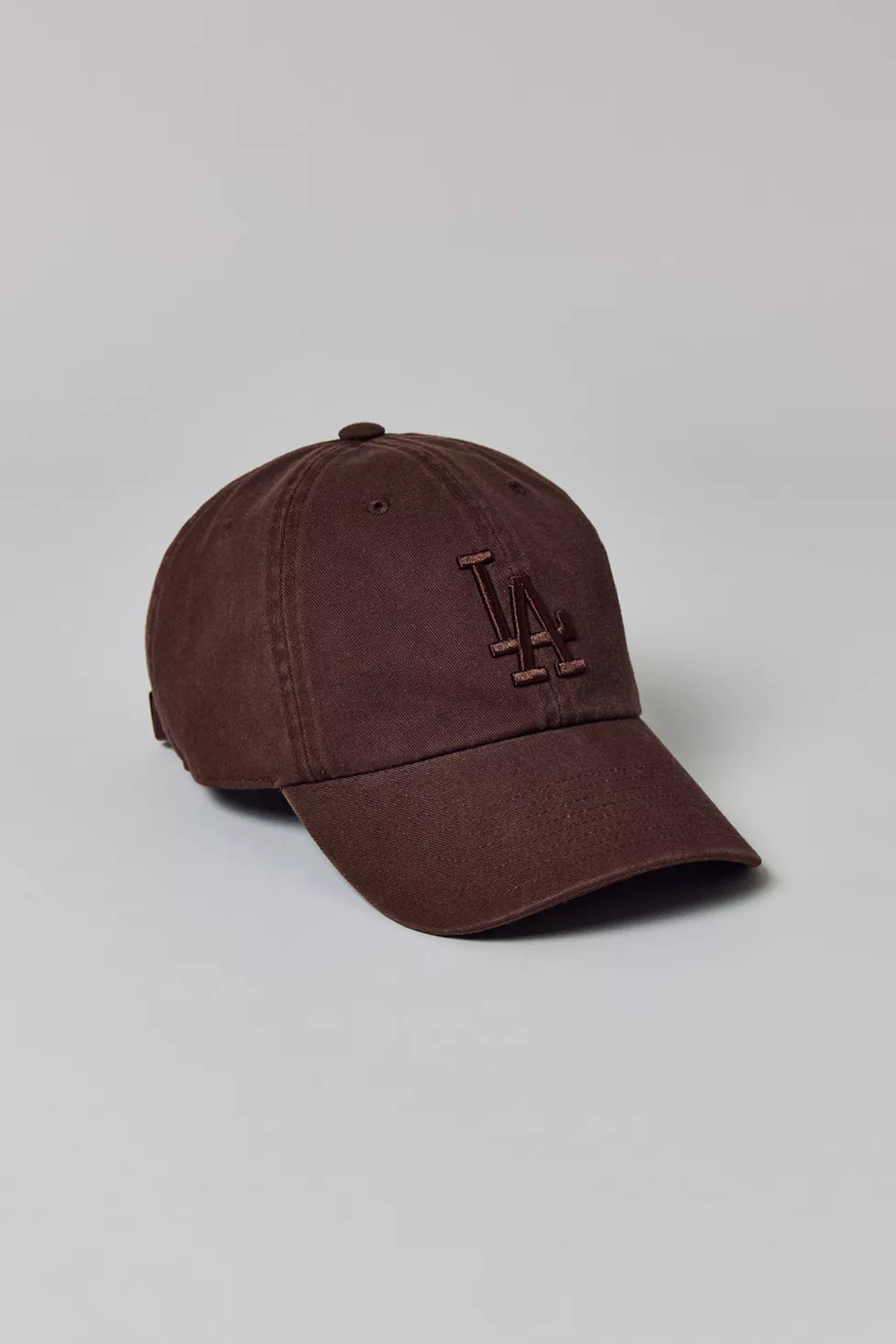 Mitchell & Ness MLB Los Angeles Dodgers Logo Dad Hat | Urban Outfitters (US and RoW)