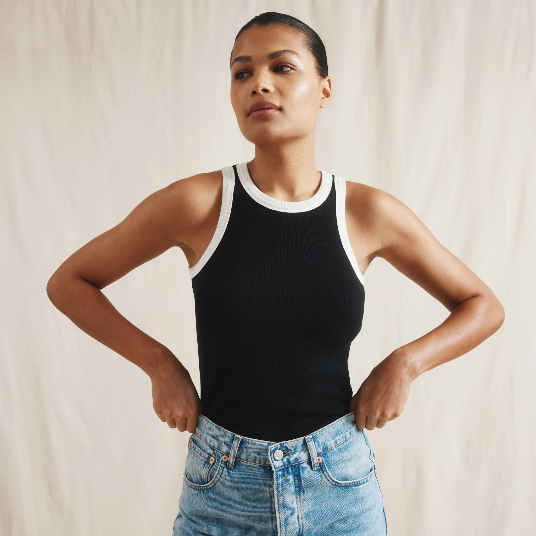 High Neck Contrast Trim Vest | Albaray