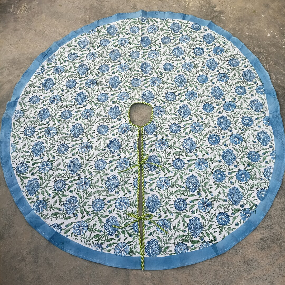 Christmas Tree Skirt 60 Round Gray Color Flower Design - Etsy | Etsy (US)