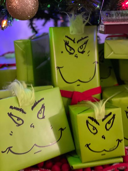 Merry GRINCHmas - Introducing The 9th Annual Holiday Gift Wrapping Theme! 



#LTKGiftGuide #LTKHoliday #LTKSeasonal